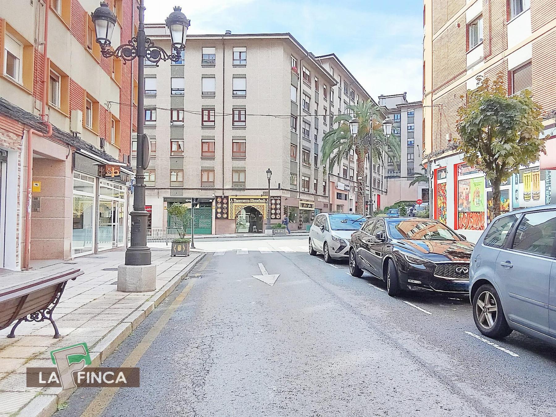 Venta de piso en Oviedo