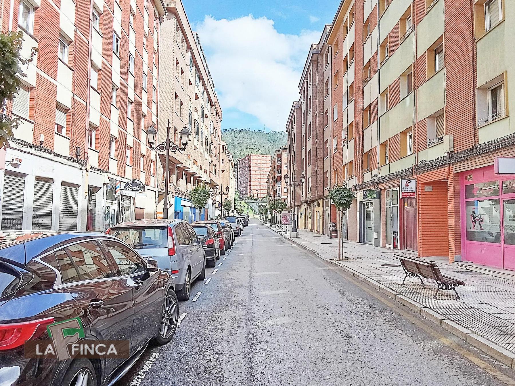 Venta de piso en Oviedo