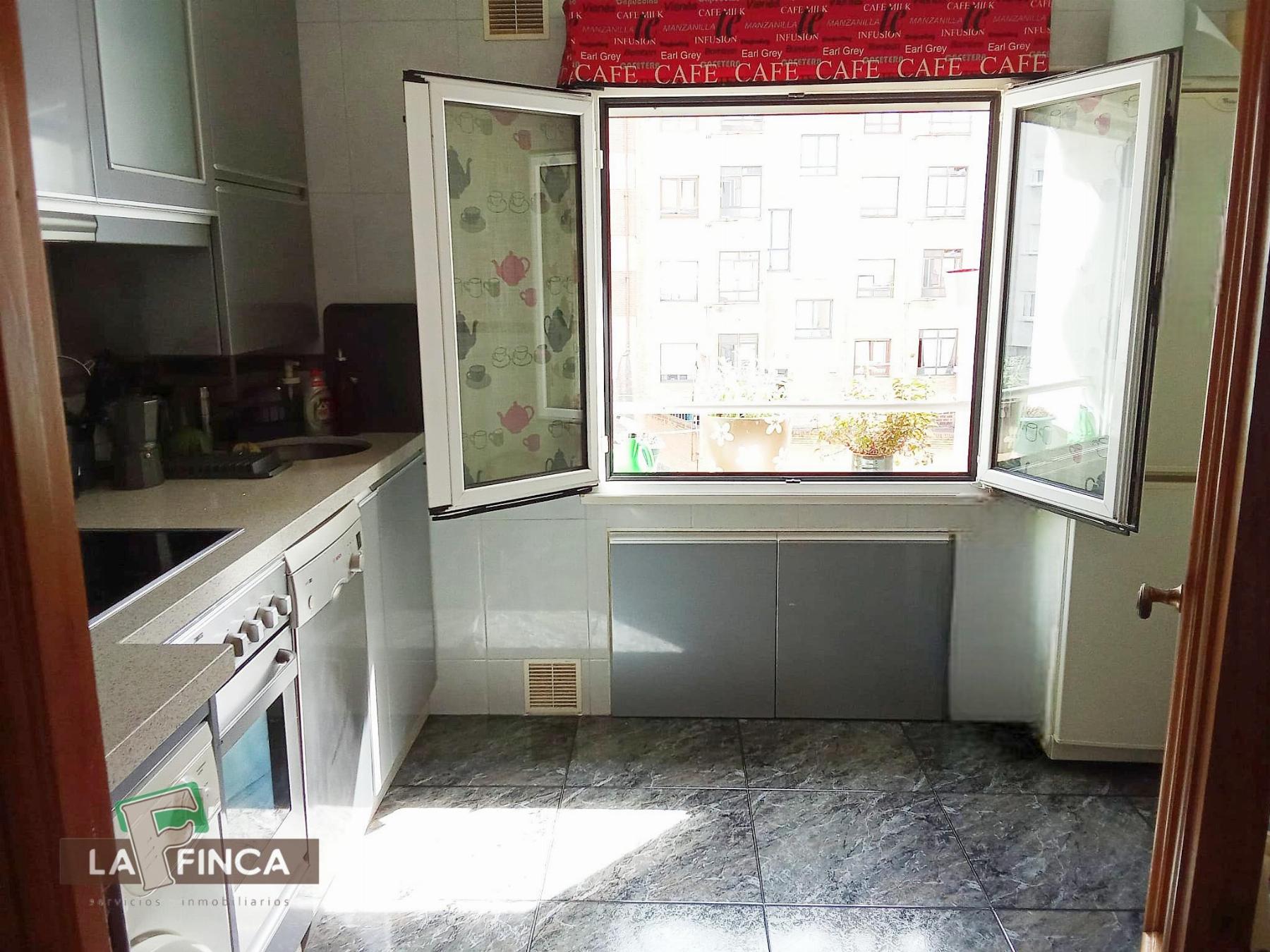 Venta de piso en Oviedo
