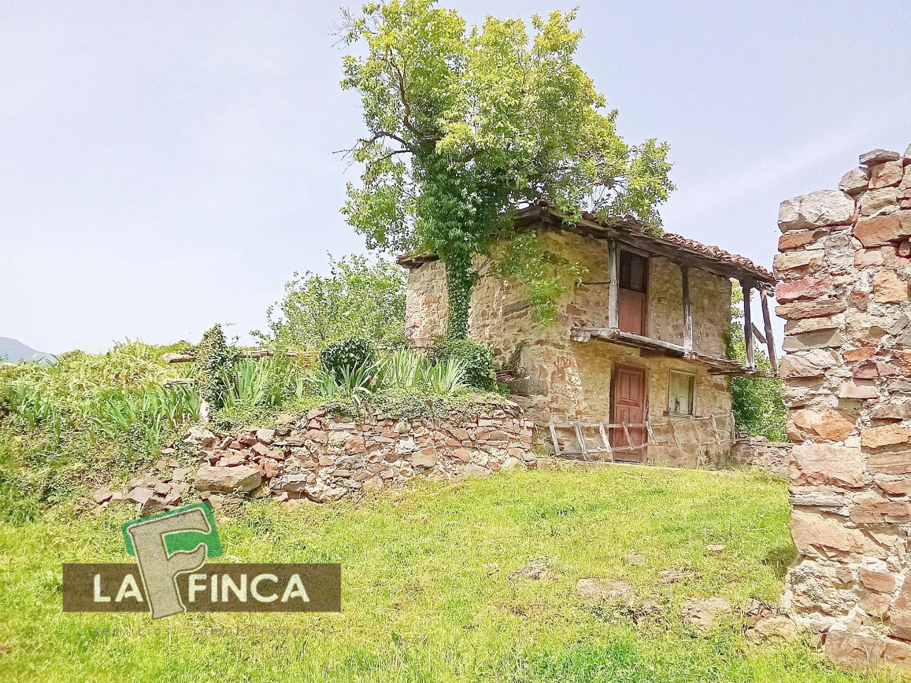 Venta de terreno en Lena