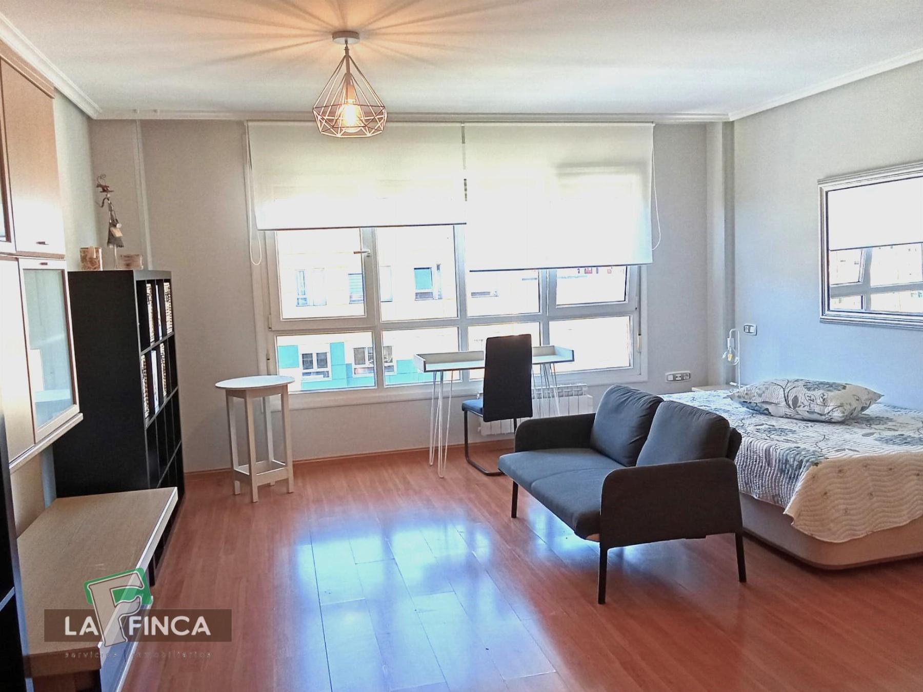 Venta de estudio en Oviedo