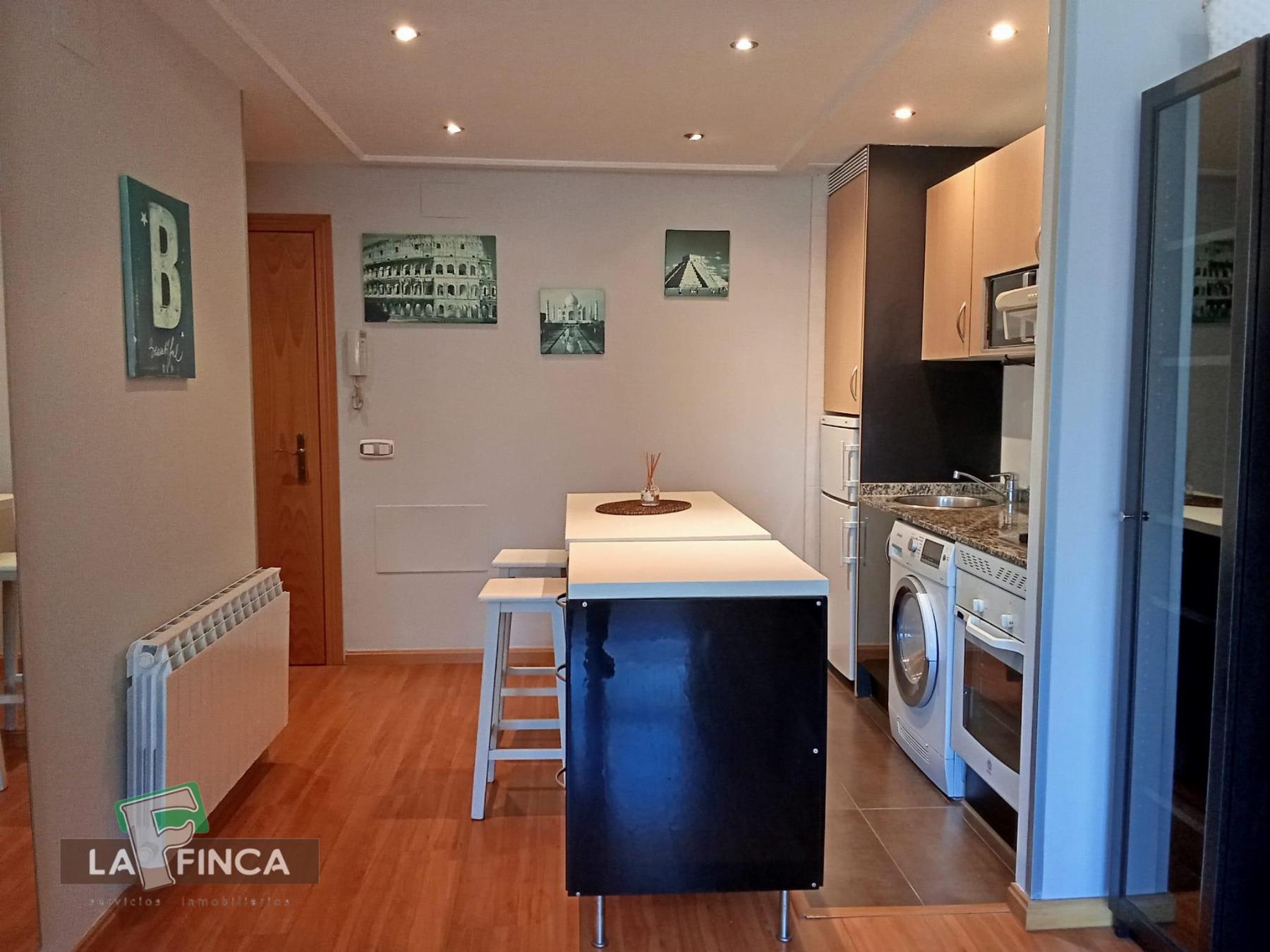 Venta de estudio en Oviedo