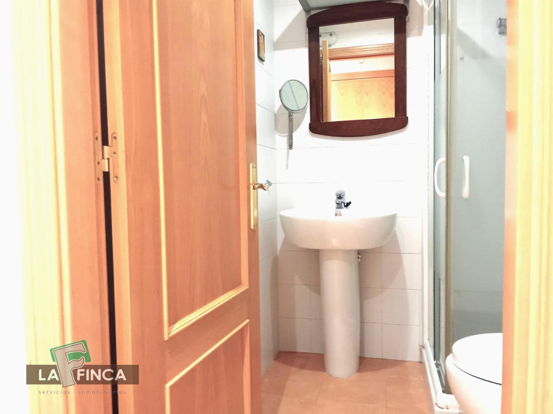 Venta de estudio en Oviedo