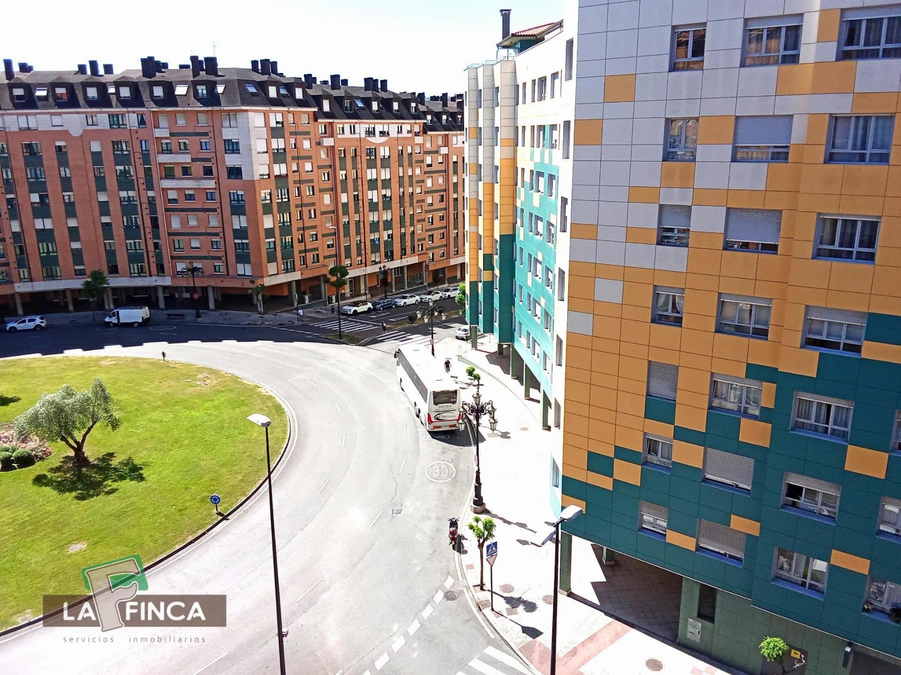 Venta de estudio en Oviedo