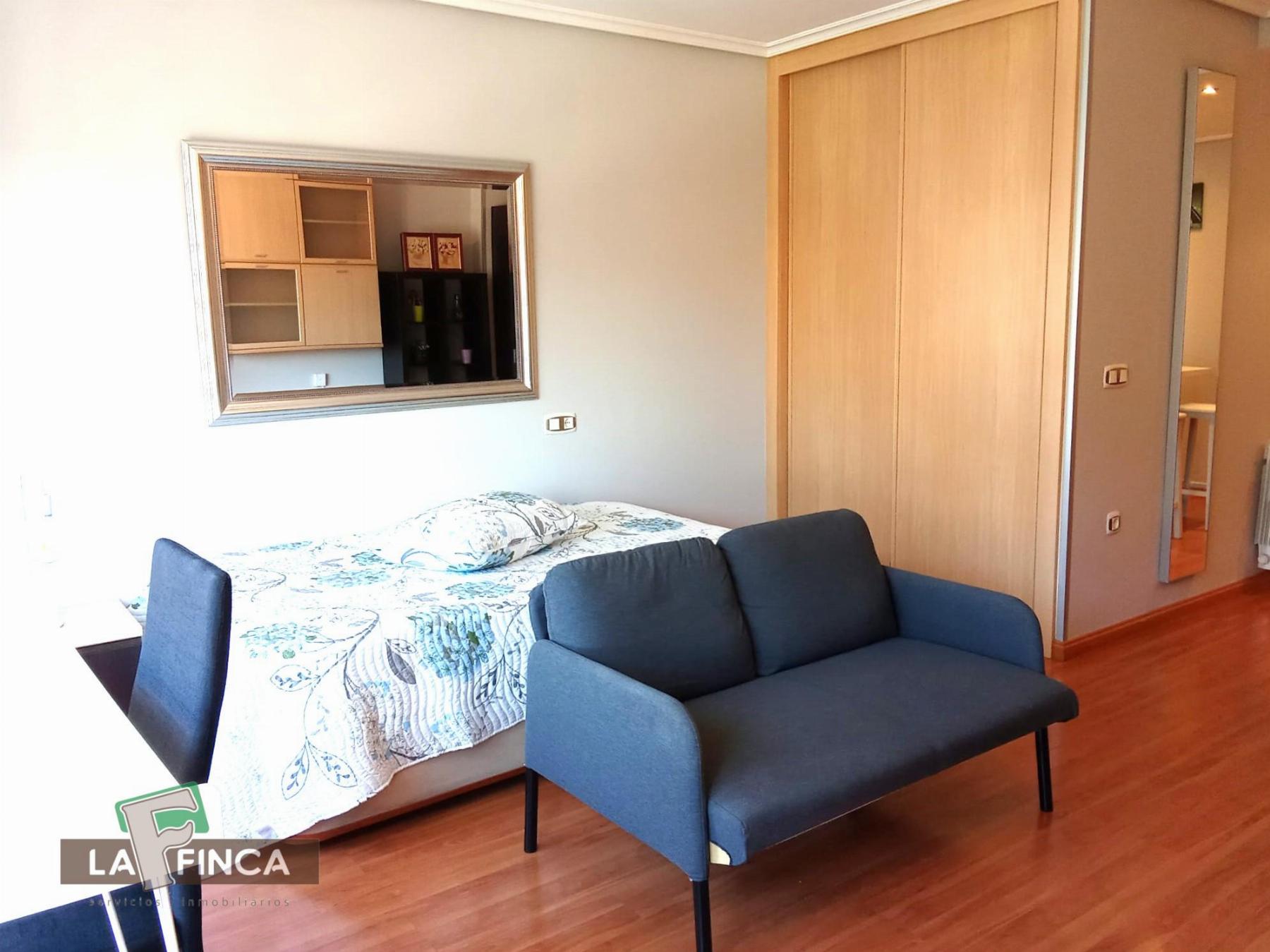 Venta de estudio en Oviedo
