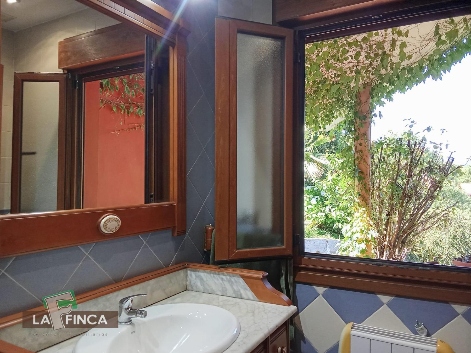 Venta de chalet en San Juan de la Arena