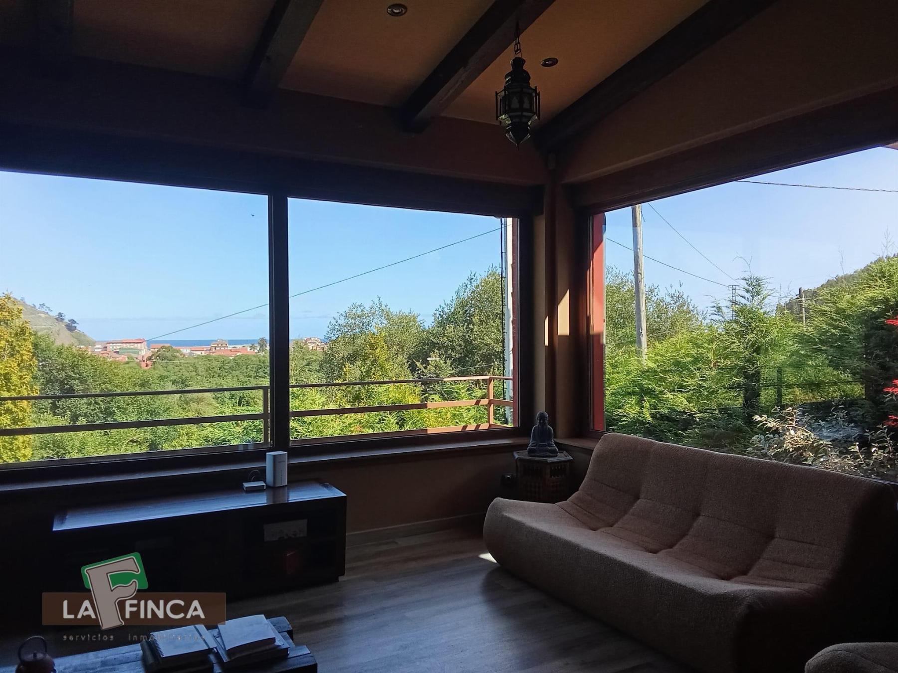 Venta de chalet en San Juan de la Arena