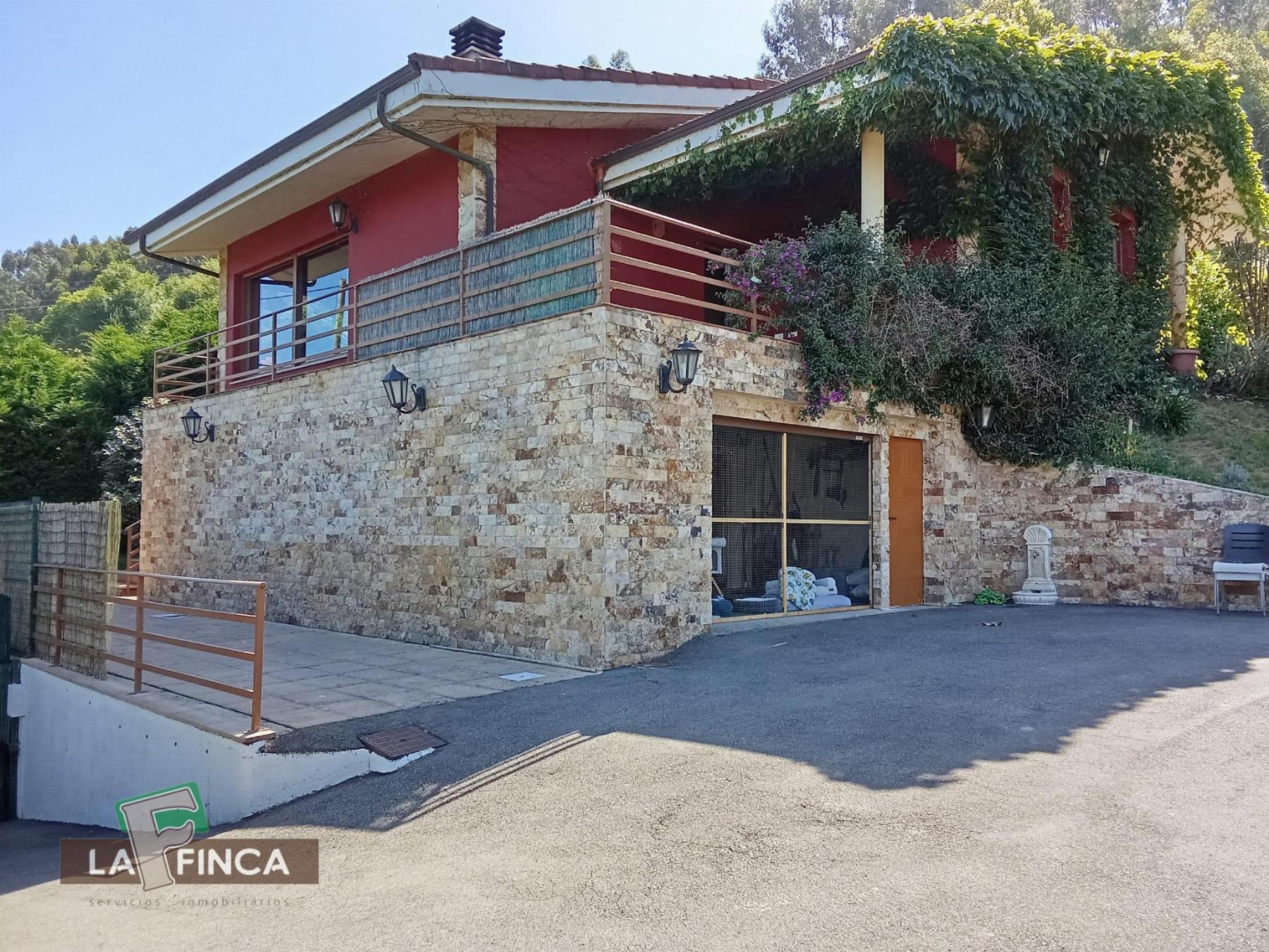 Venta de chalet en San Juan de la Arena