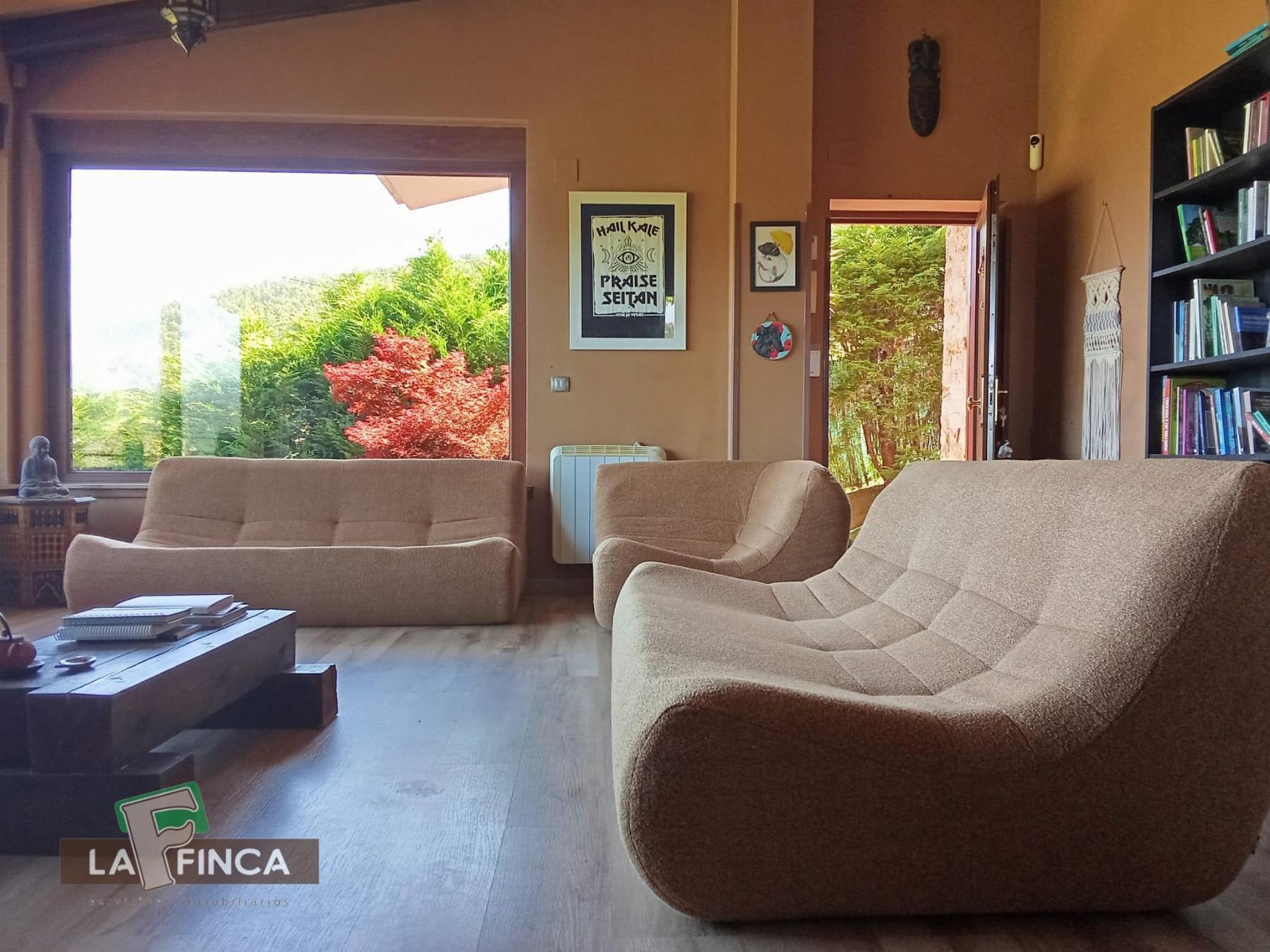 Venta de chalet en San Juan de la Arena