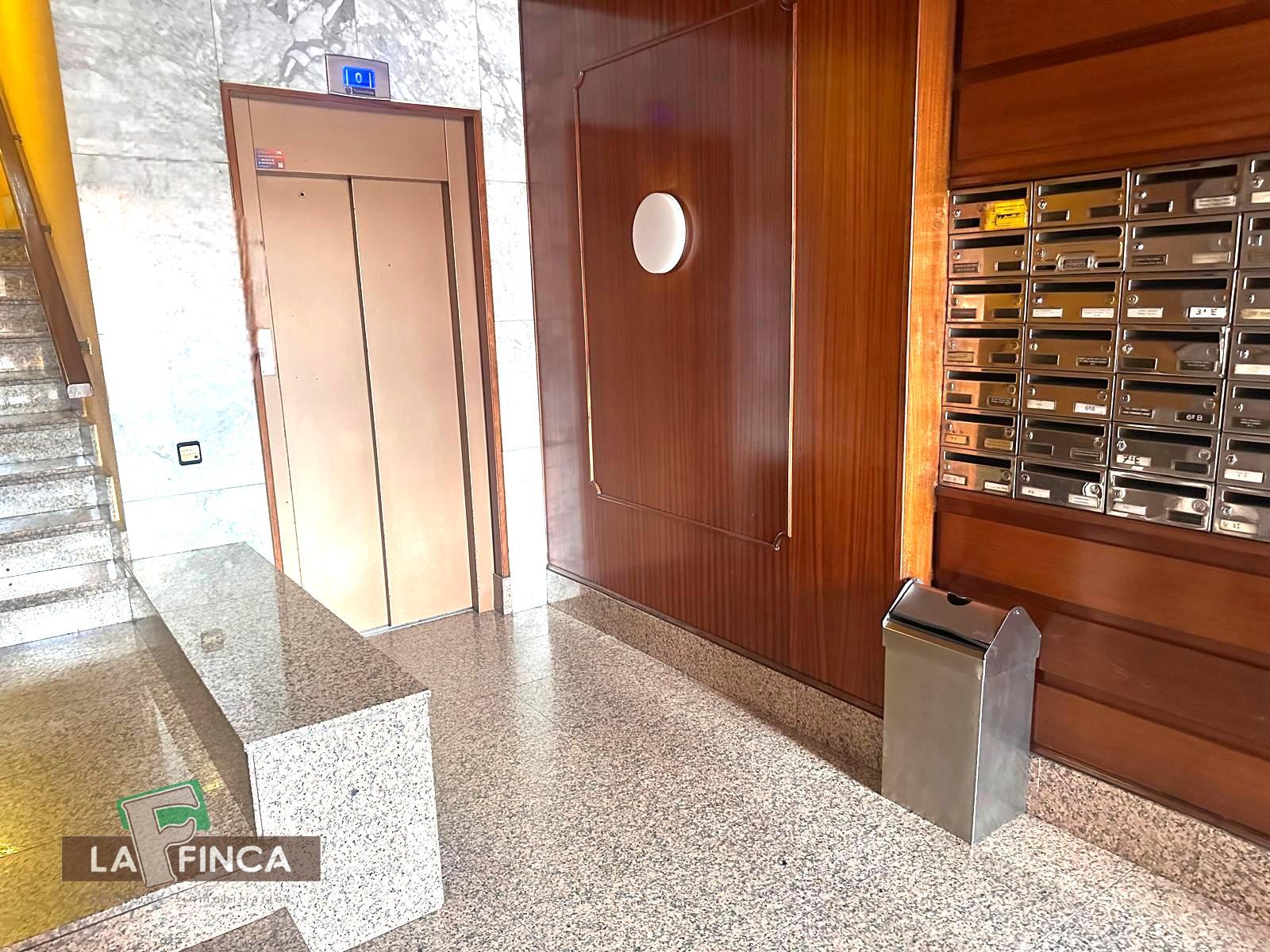 Venta de piso en Oviedo