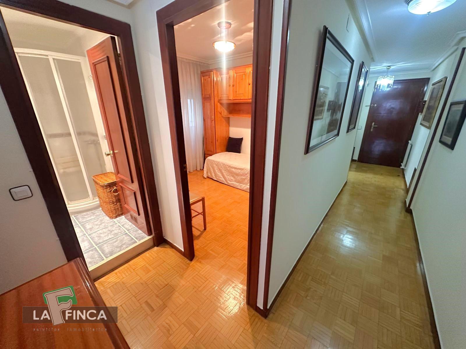 Venta de piso en Oviedo