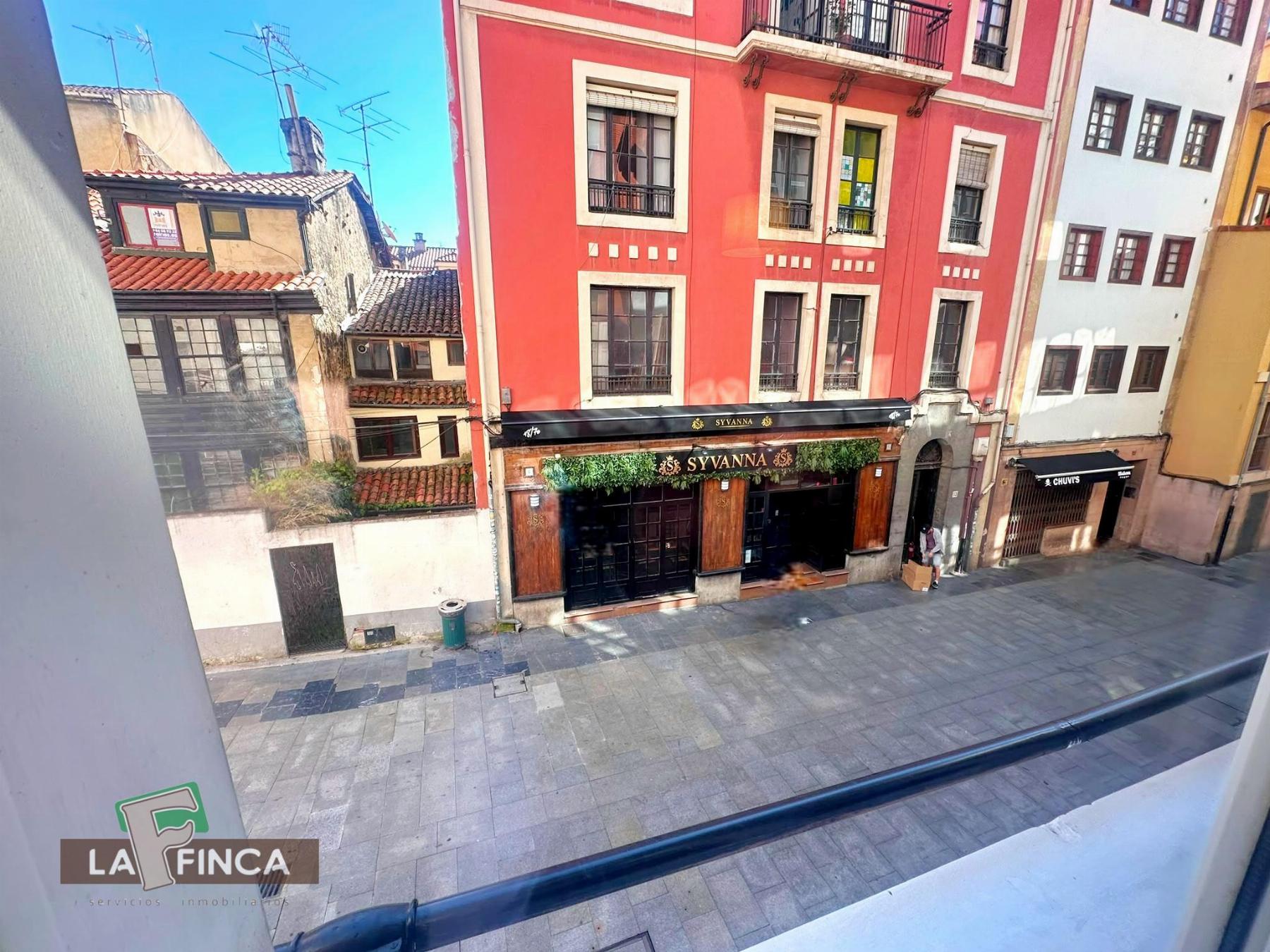Venta de piso en Oviedo