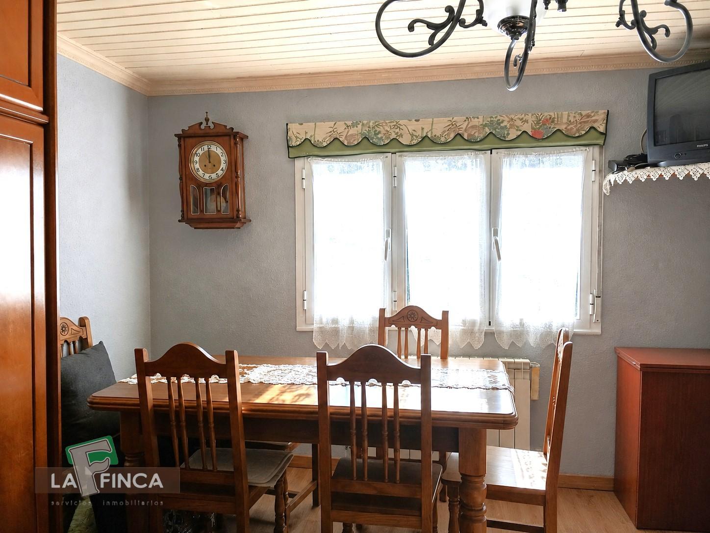Venta de casa en Belmonte de Miranda