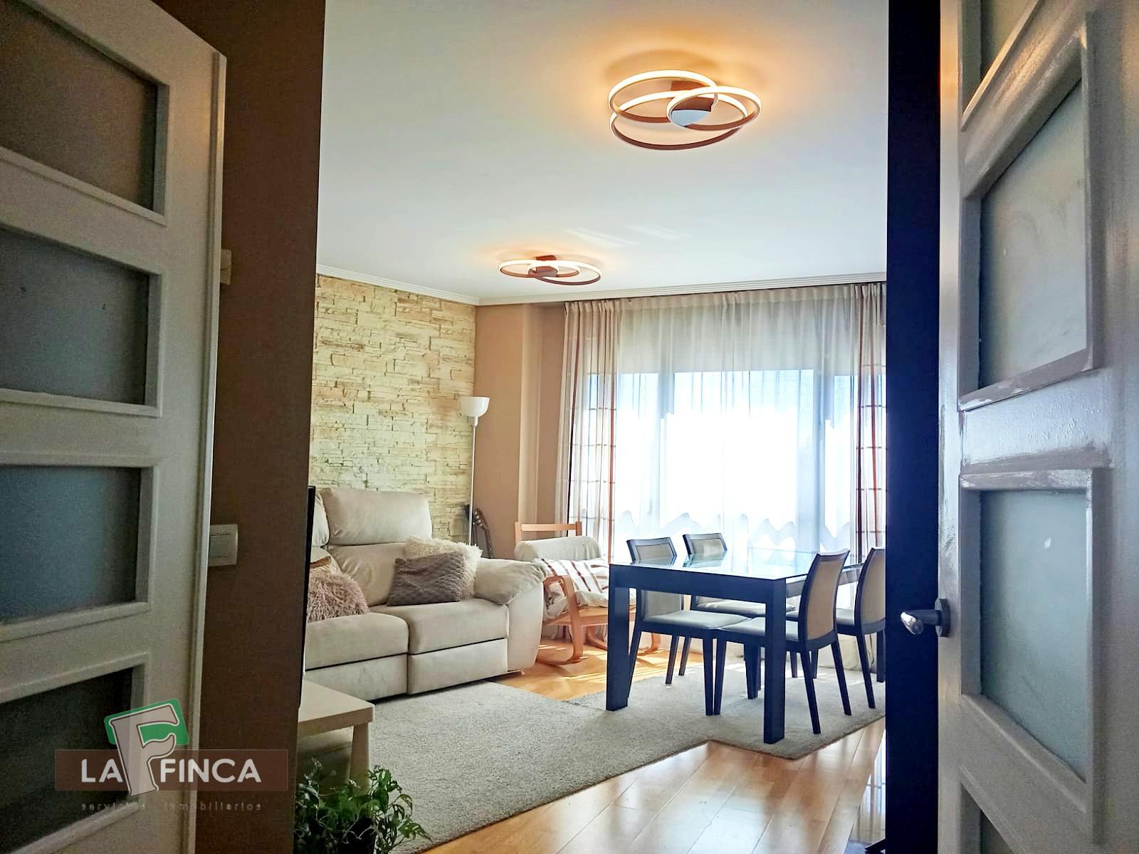Venta de piso en Lugones