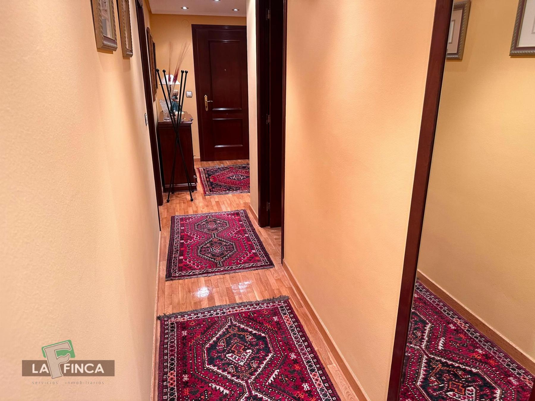 Venta de piso en Oviedo