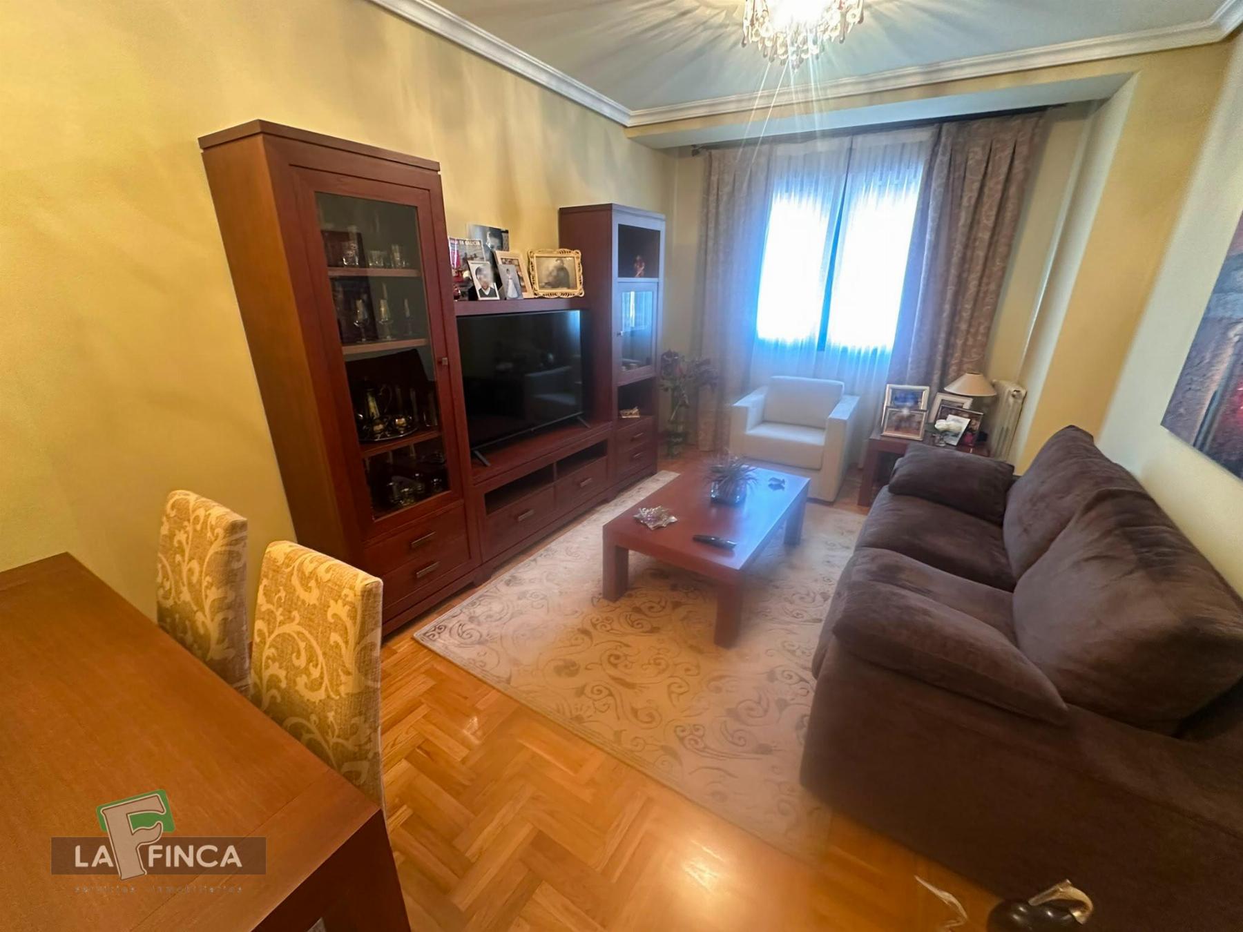 Venta de piso en Oviedo