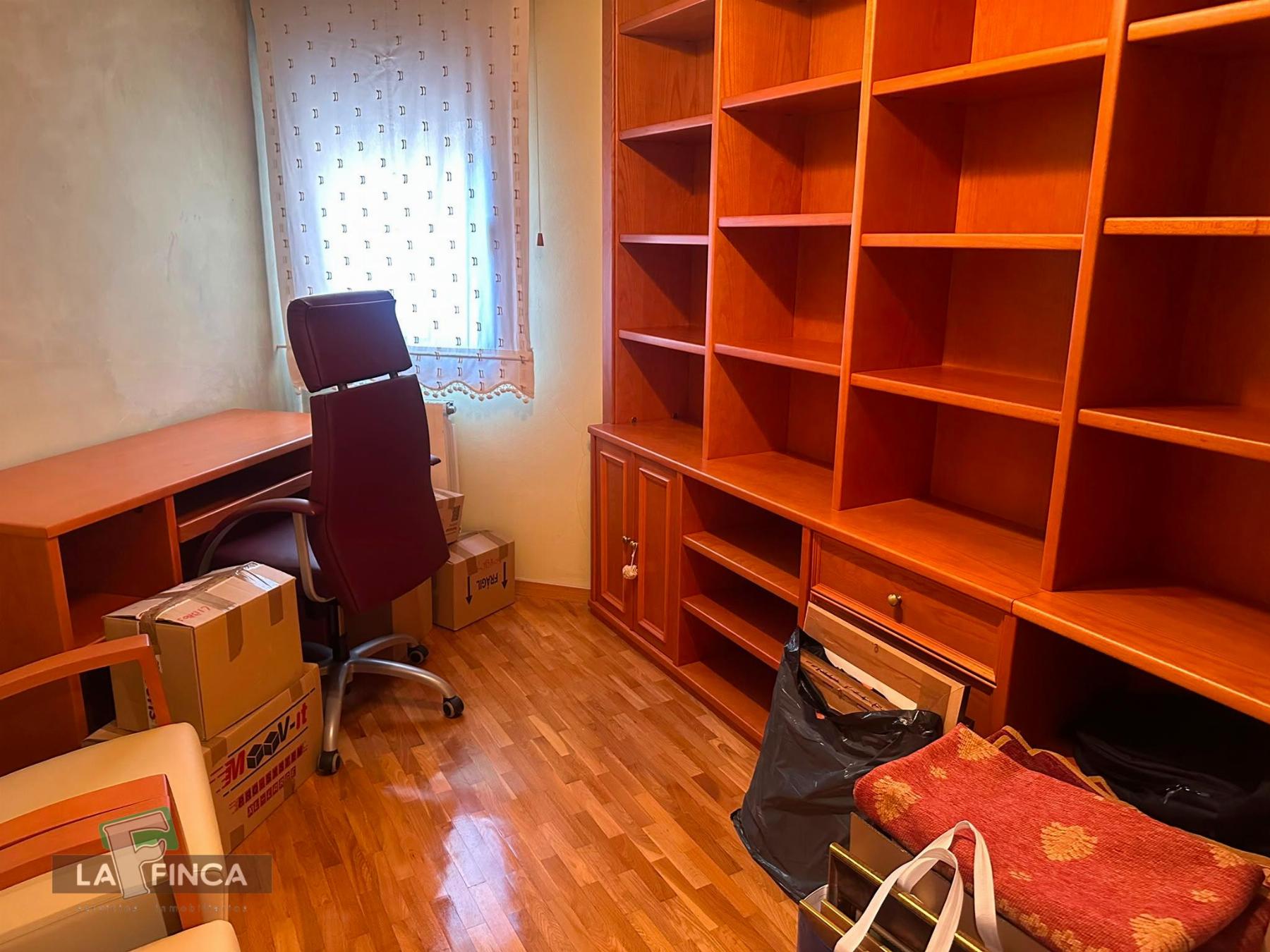 Venta de piso en Oviedo