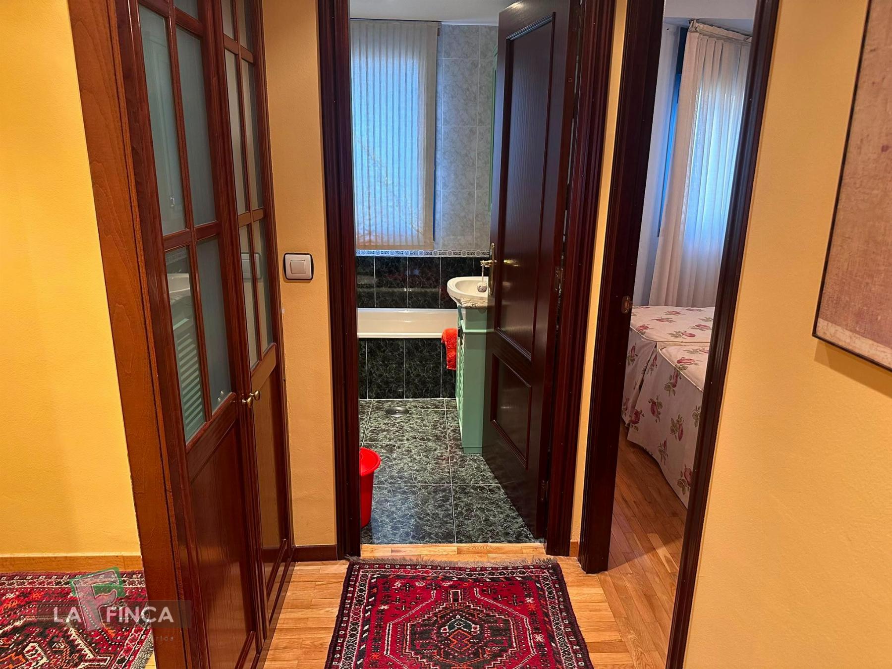 Venta de piso en Oviedo