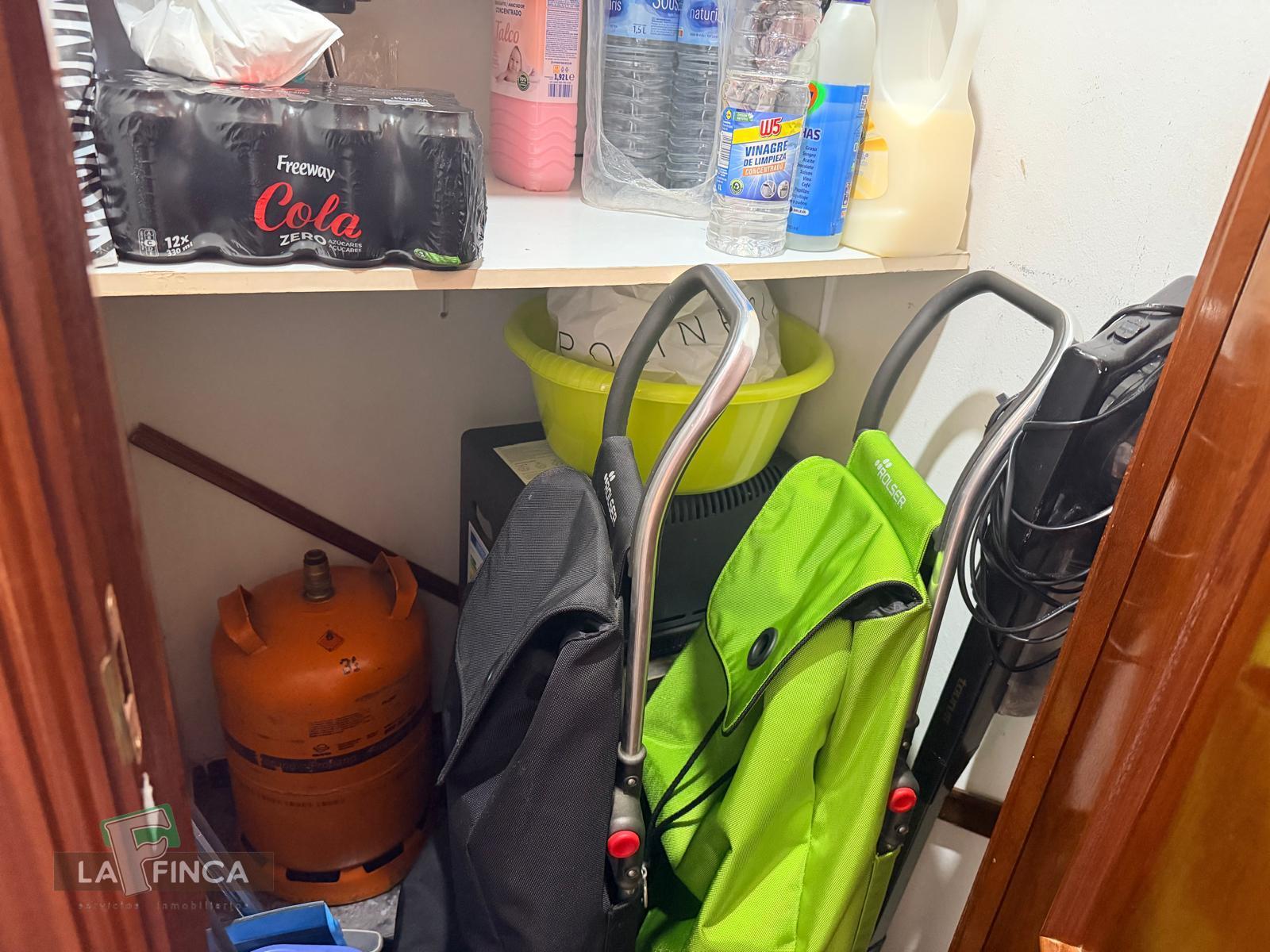 Venta de piso en Castrillón