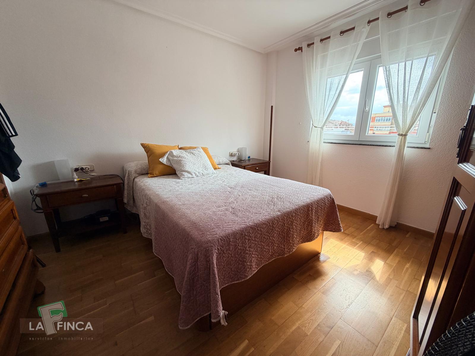 Venta de piso en Castrillón