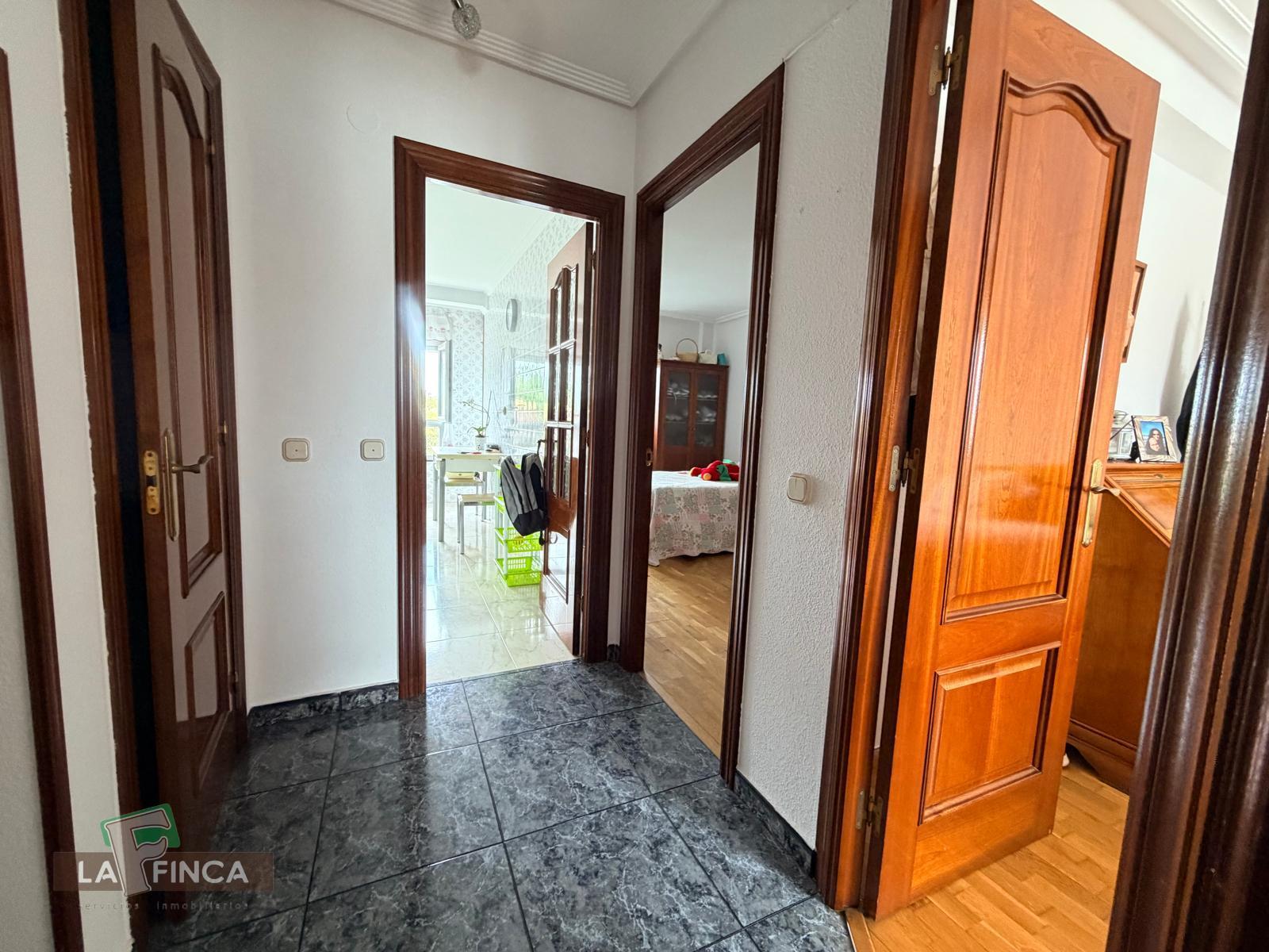 Venta de piso en Castrillón