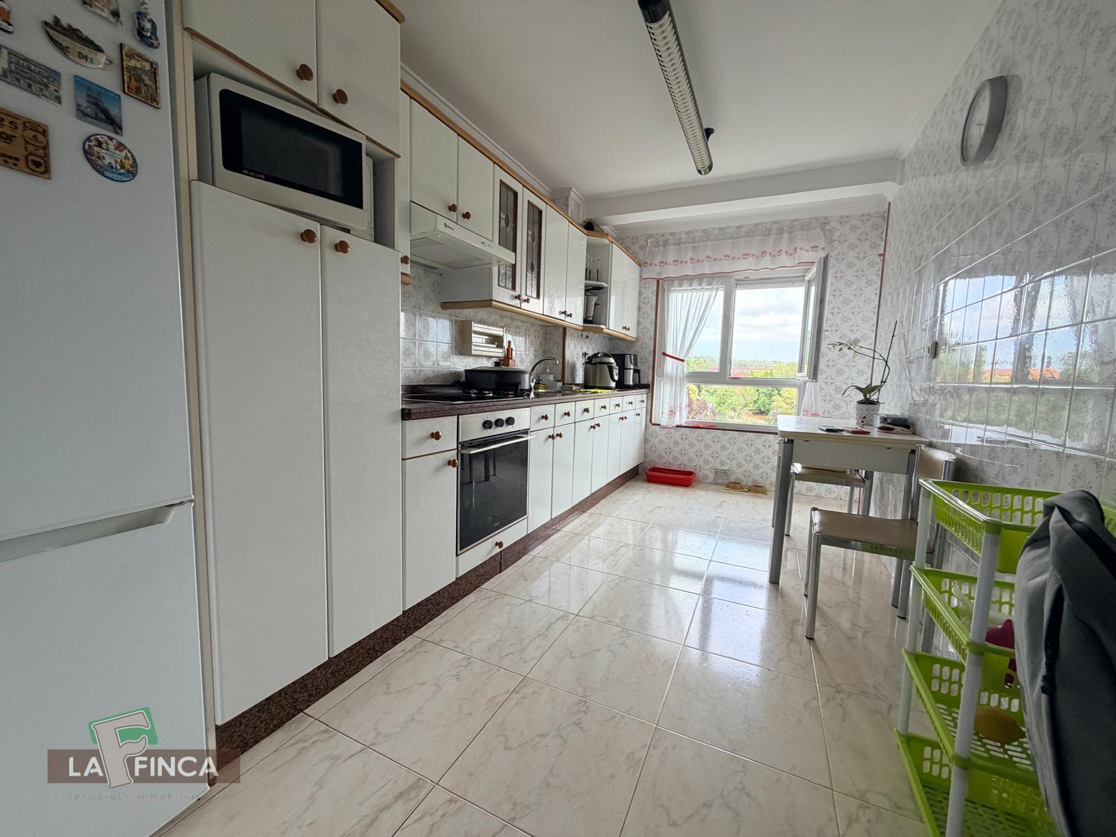 Venta de piso en Castrillón