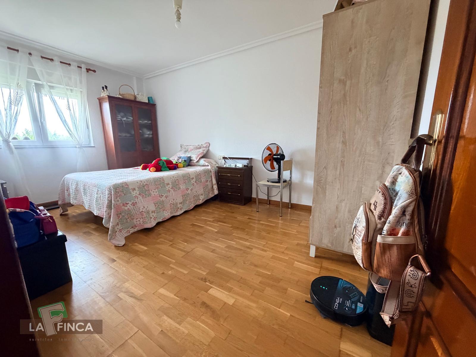 Venta de piso en Castrillón