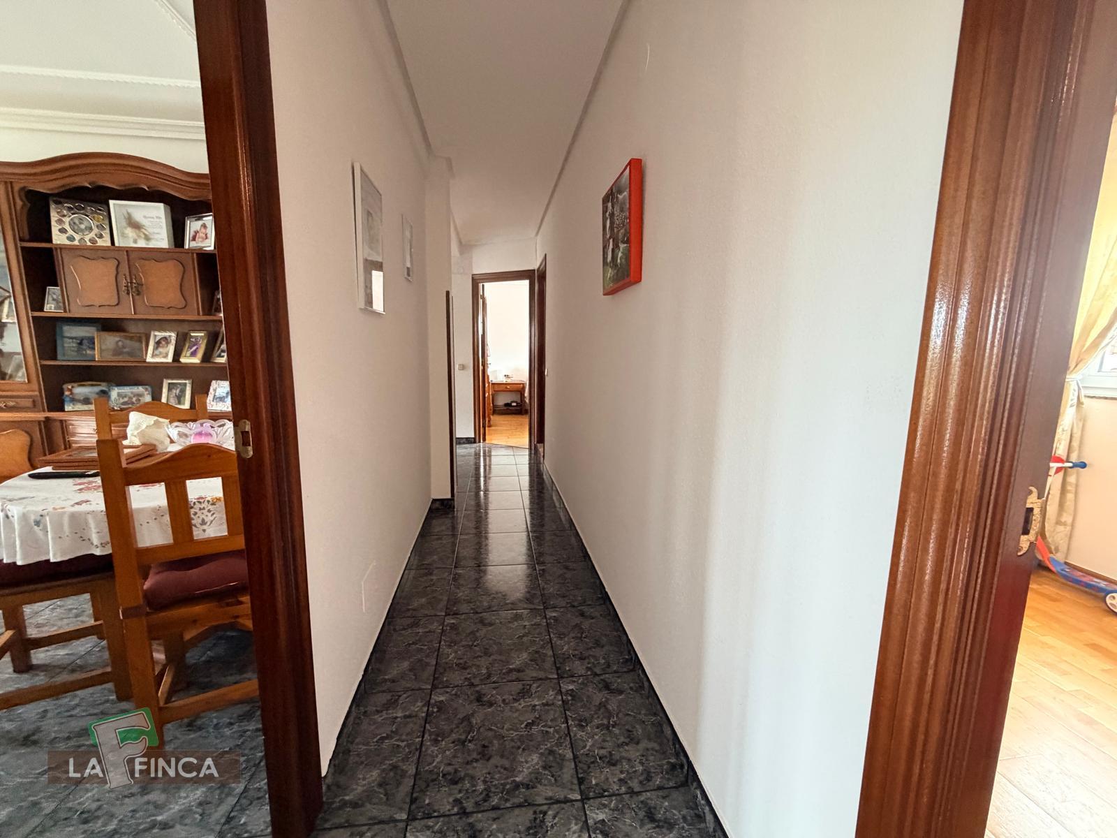 Venta de piso en Castrillón