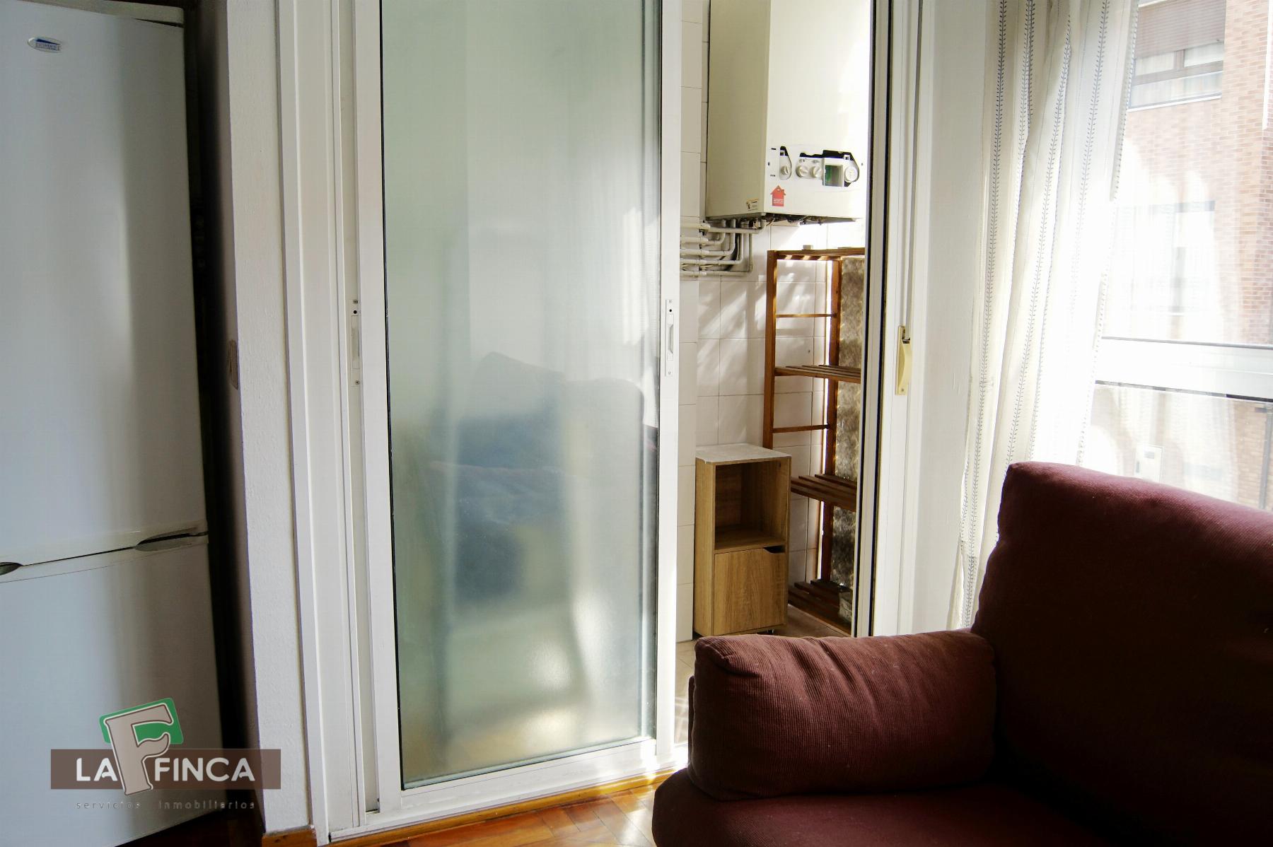 Venta de estudio en Oviedo