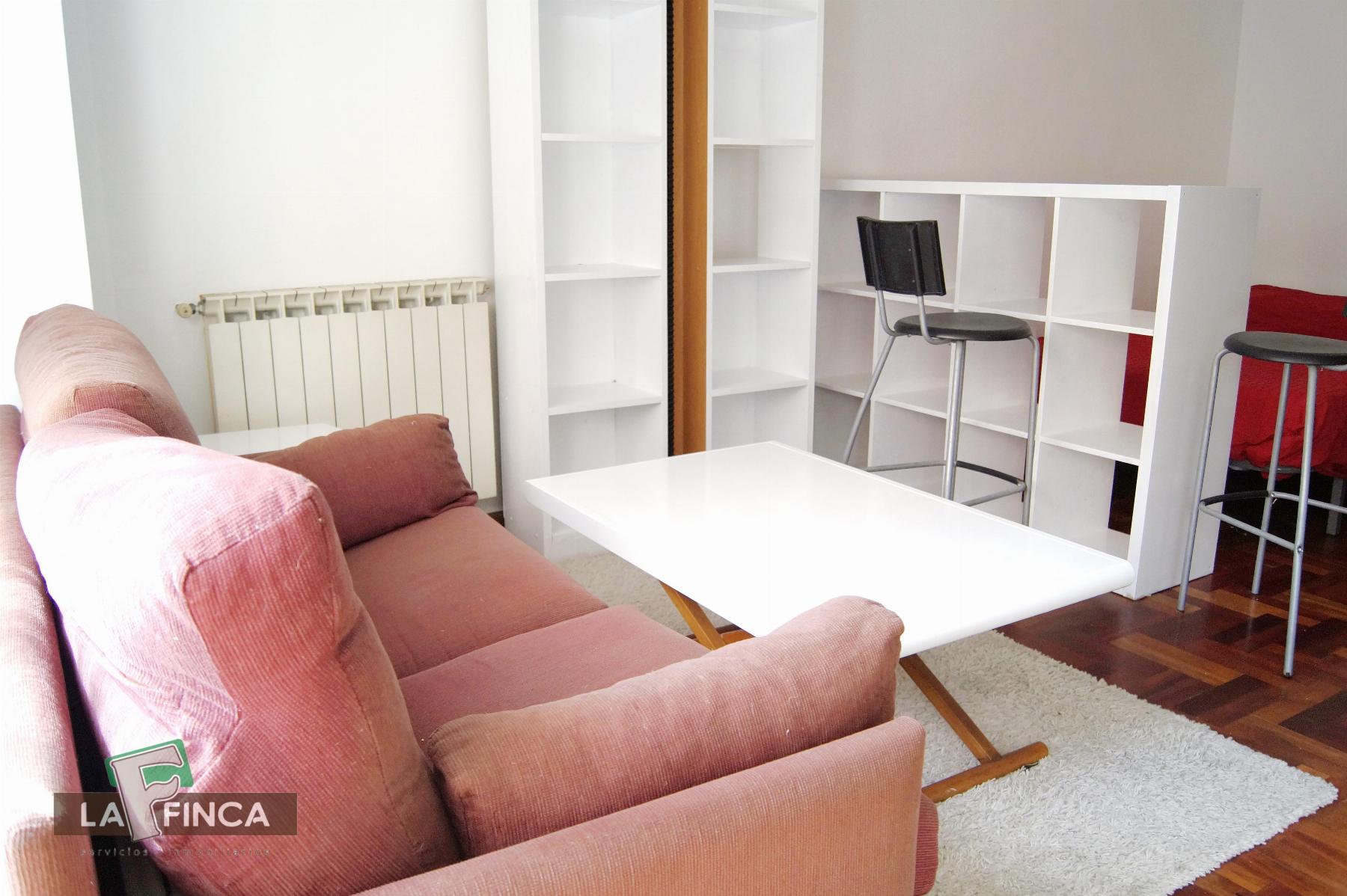 Venta de estudio en Oviedo