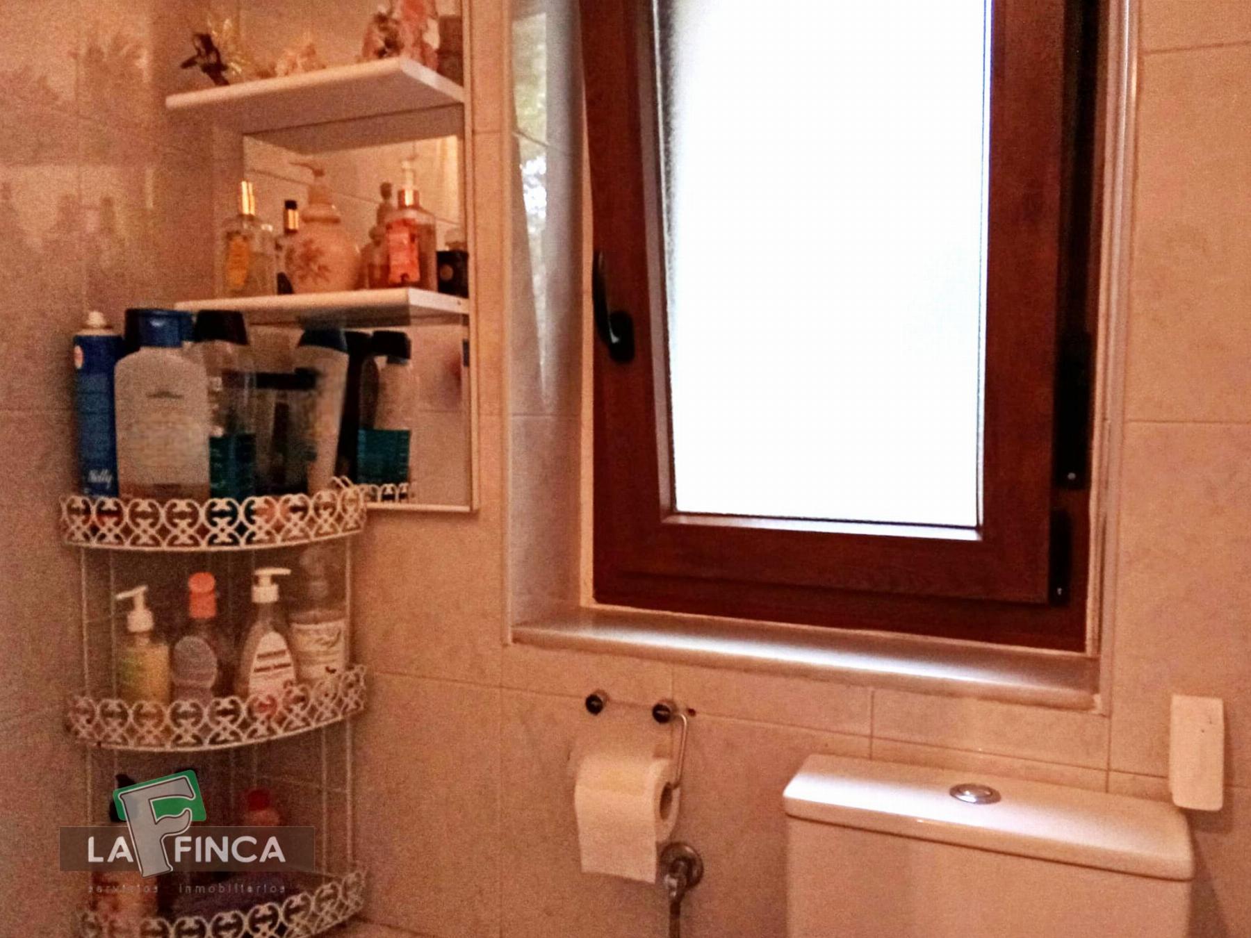 Venta de casa en Quirós