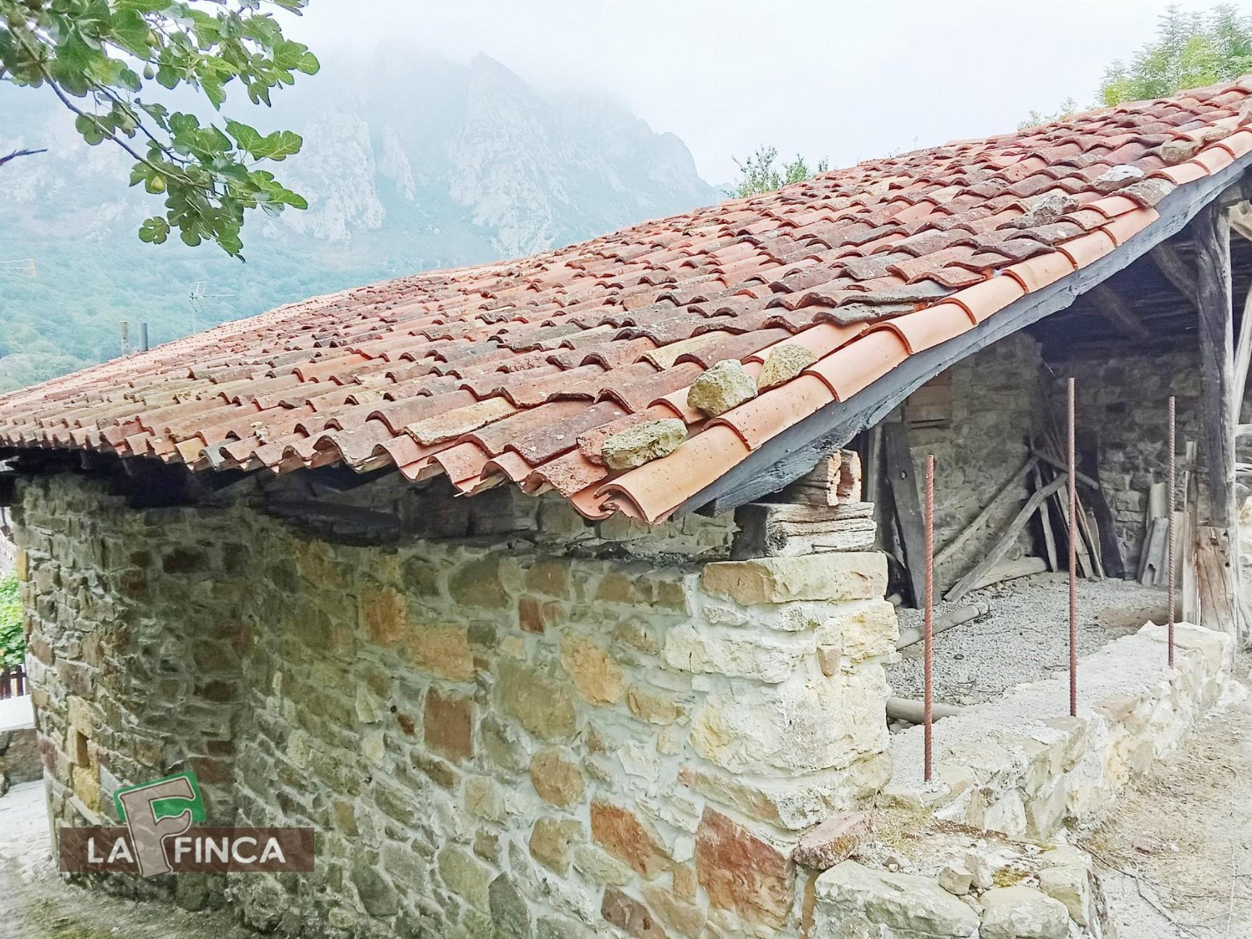 Venta de casa en Quirós
