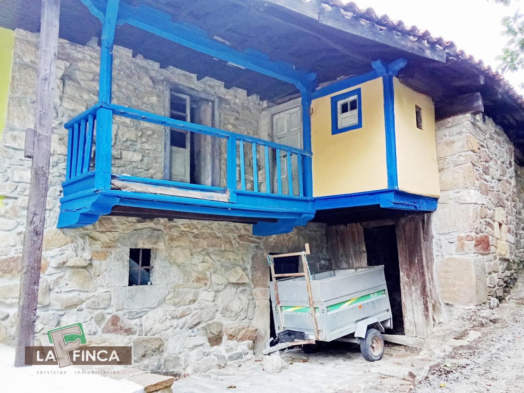 Venta de casa en Quirós