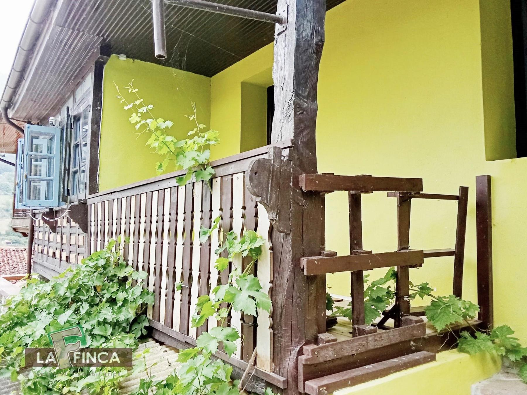 Venta de casa en Quirós