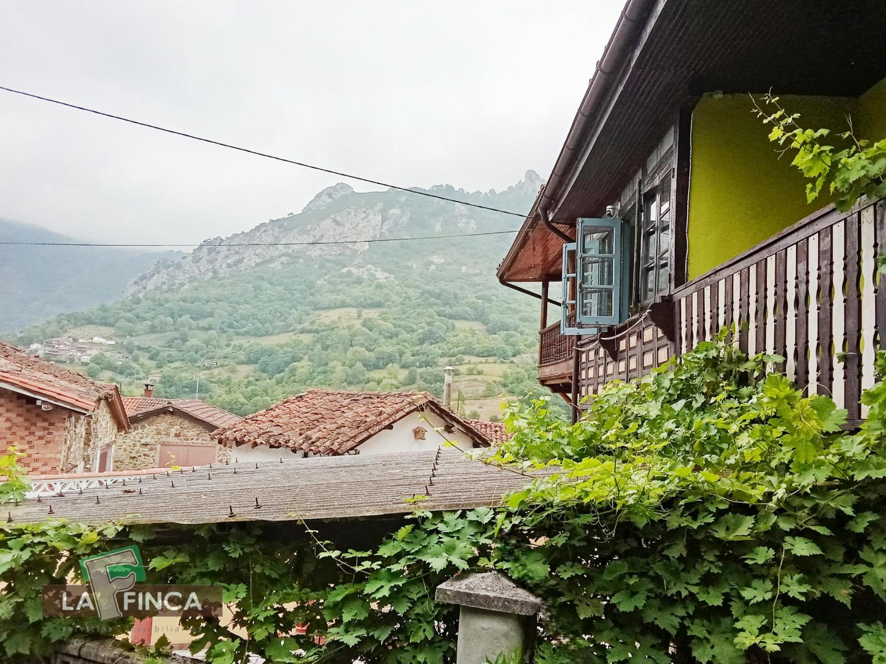 Venta de casa en Quirós