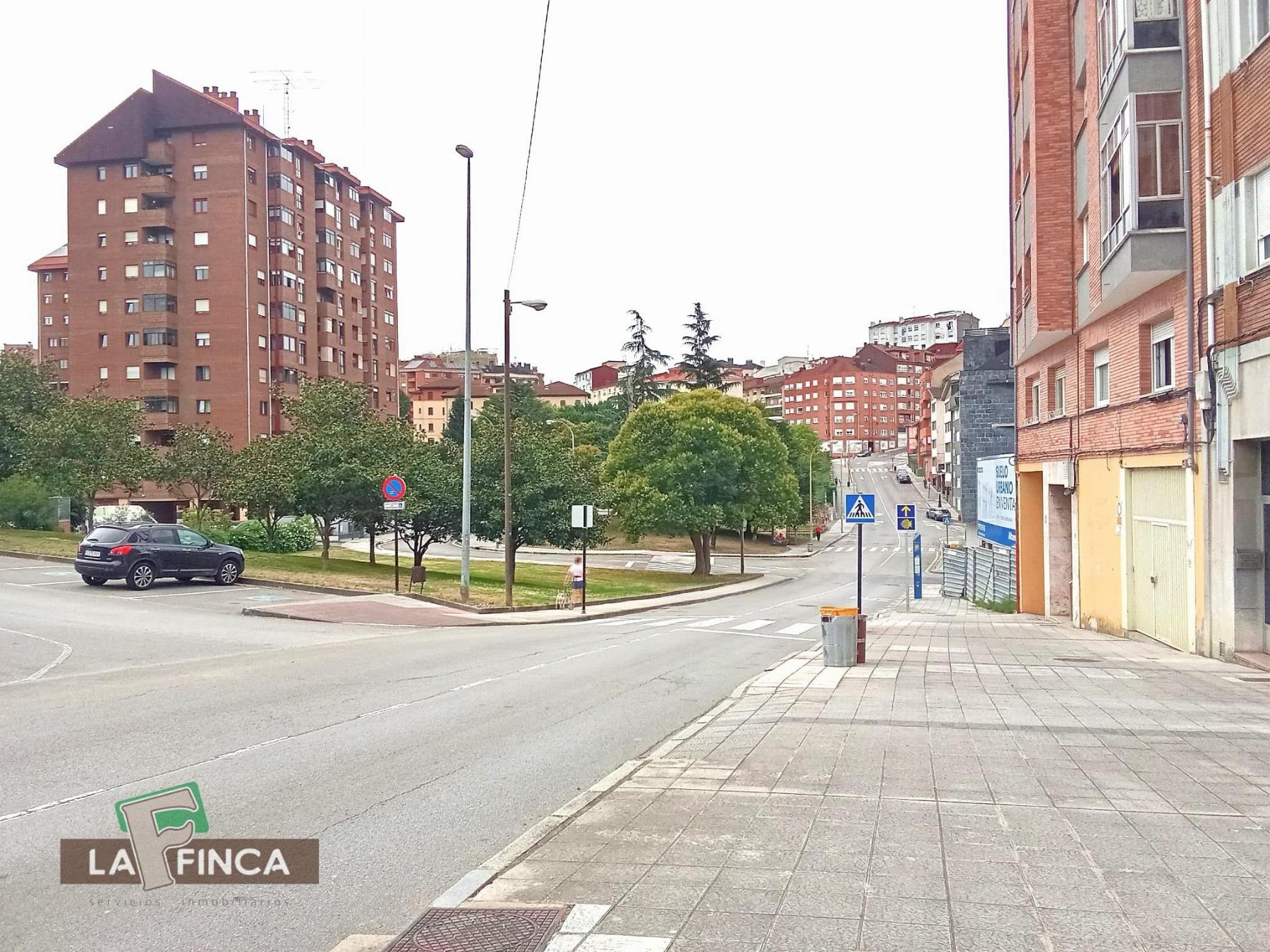 Venta de piso en Oviedo