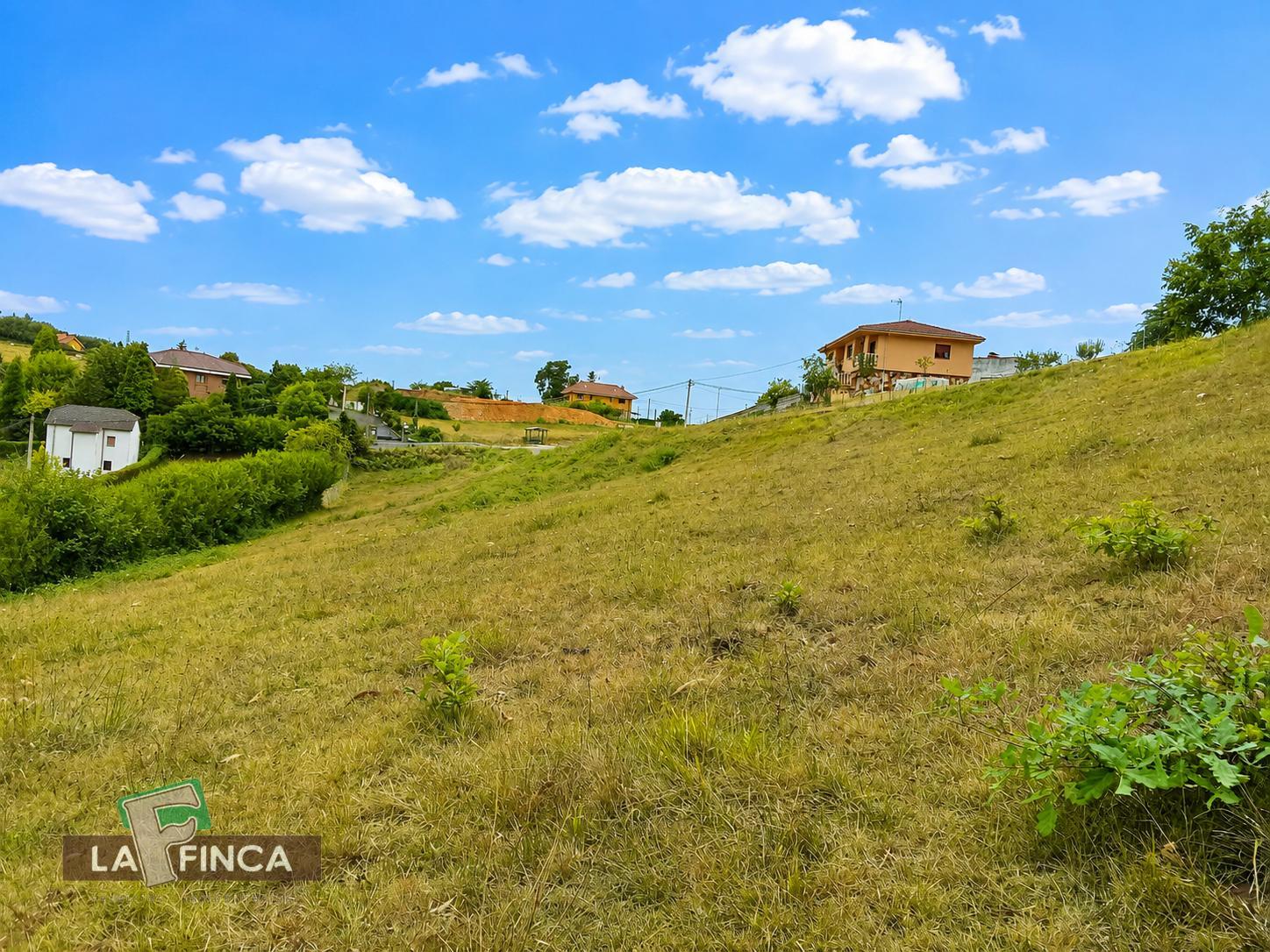 Venta de terreno en Las Regueras