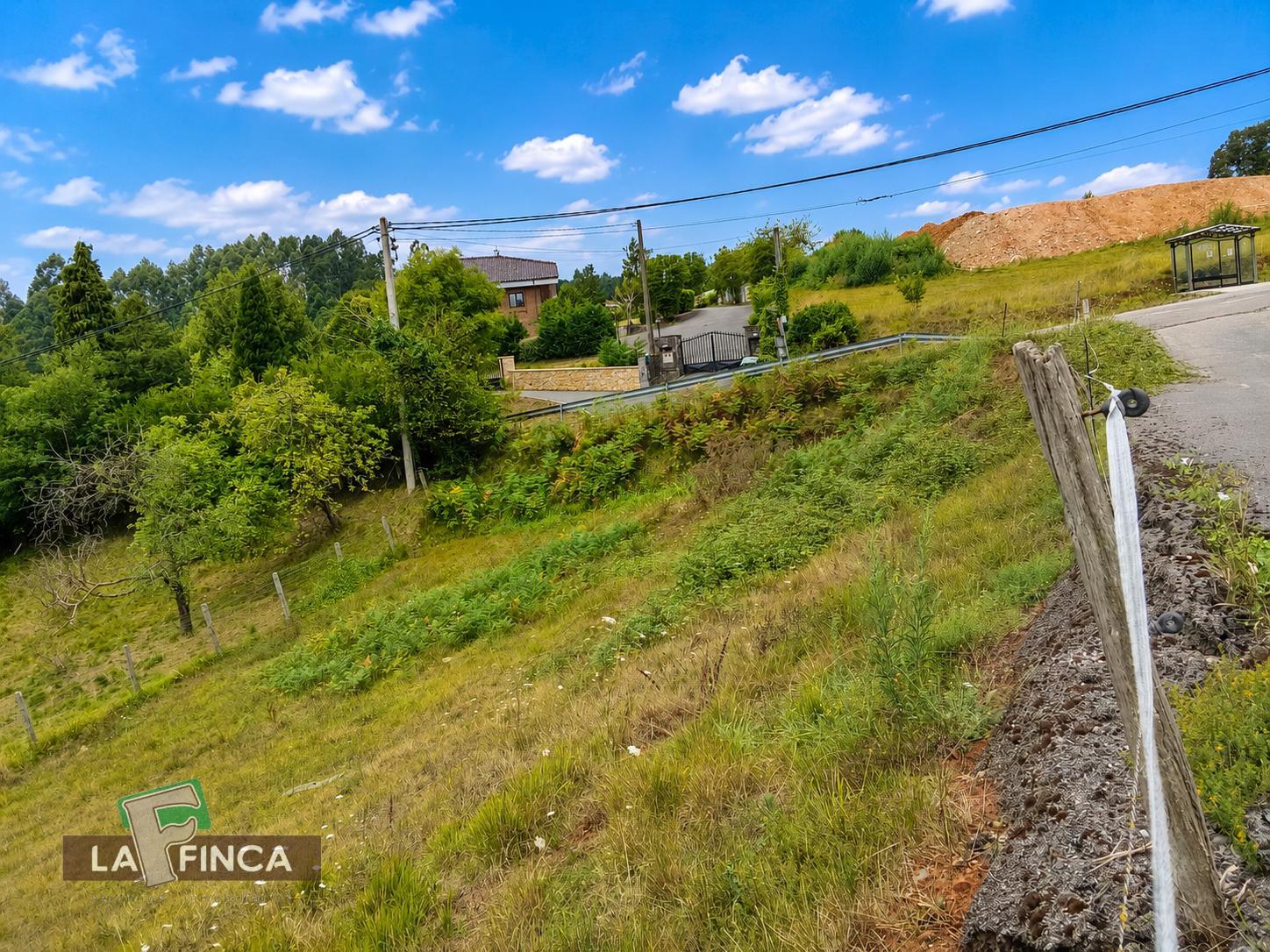 Venta de terreno en Las Regueras