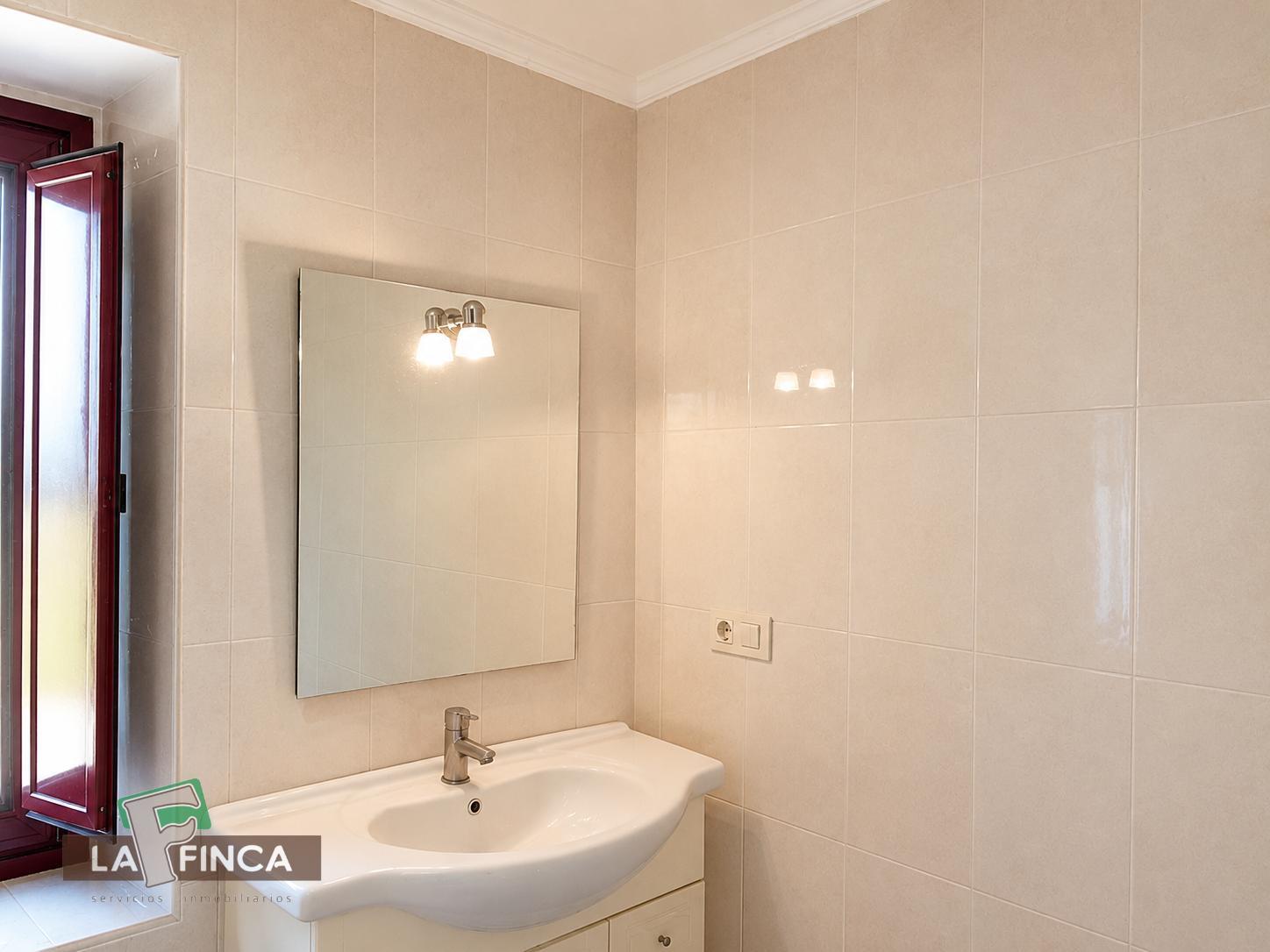 Venta de casa en Villaviciosa