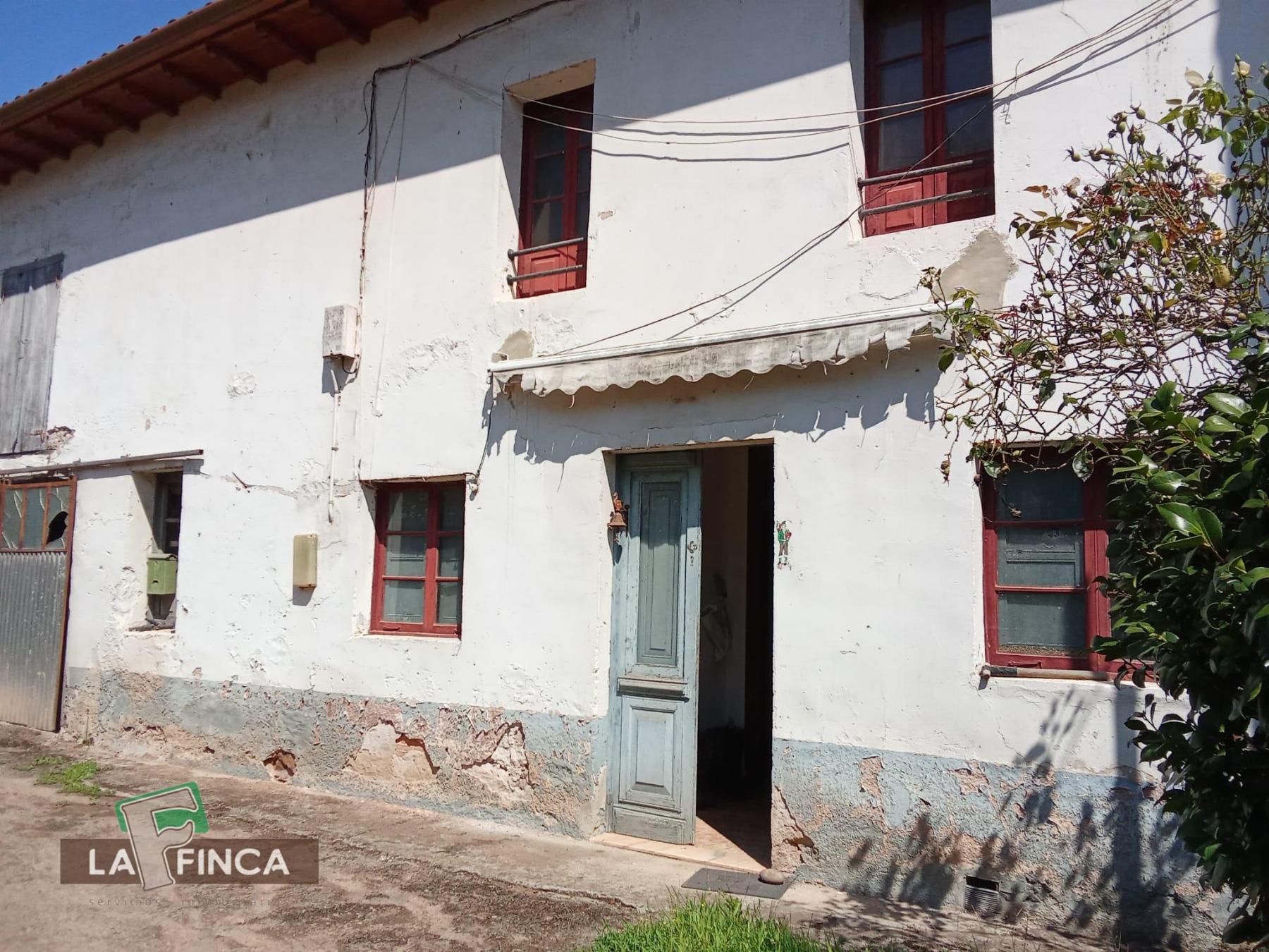 Venta de casa en Villaviciosa