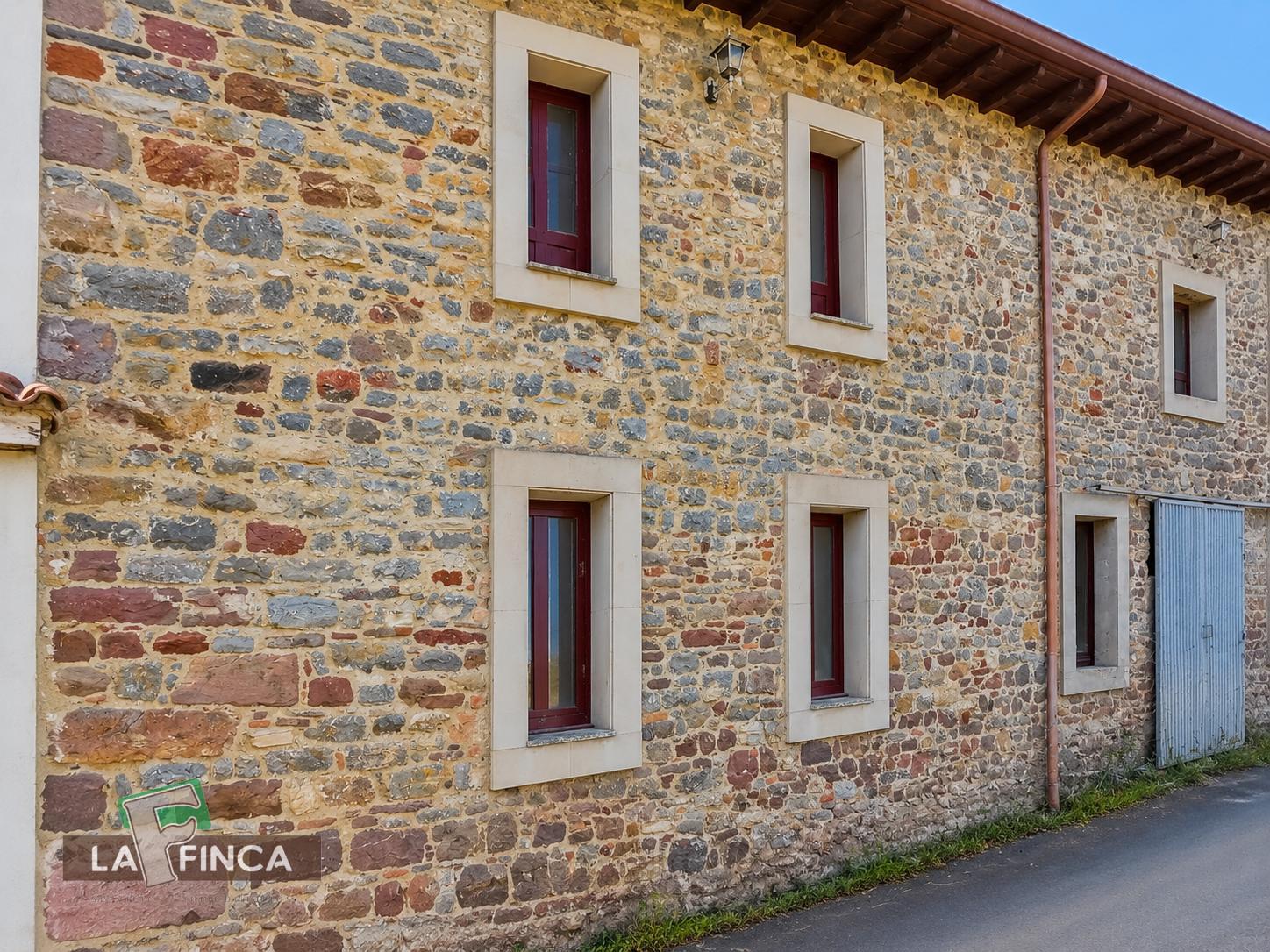 Venta de casa en Villaviciosa