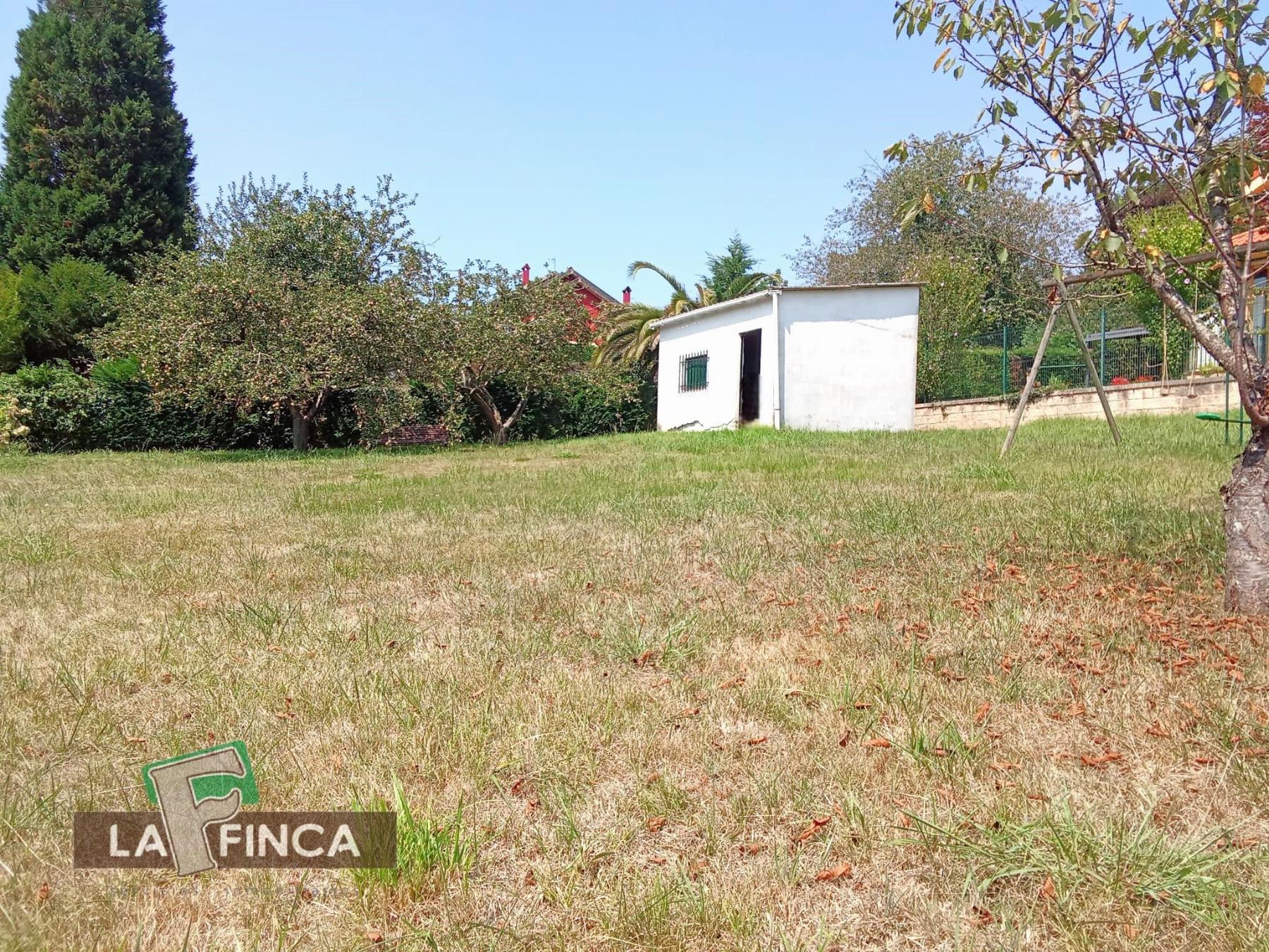 Venta de terreno en Oviedo