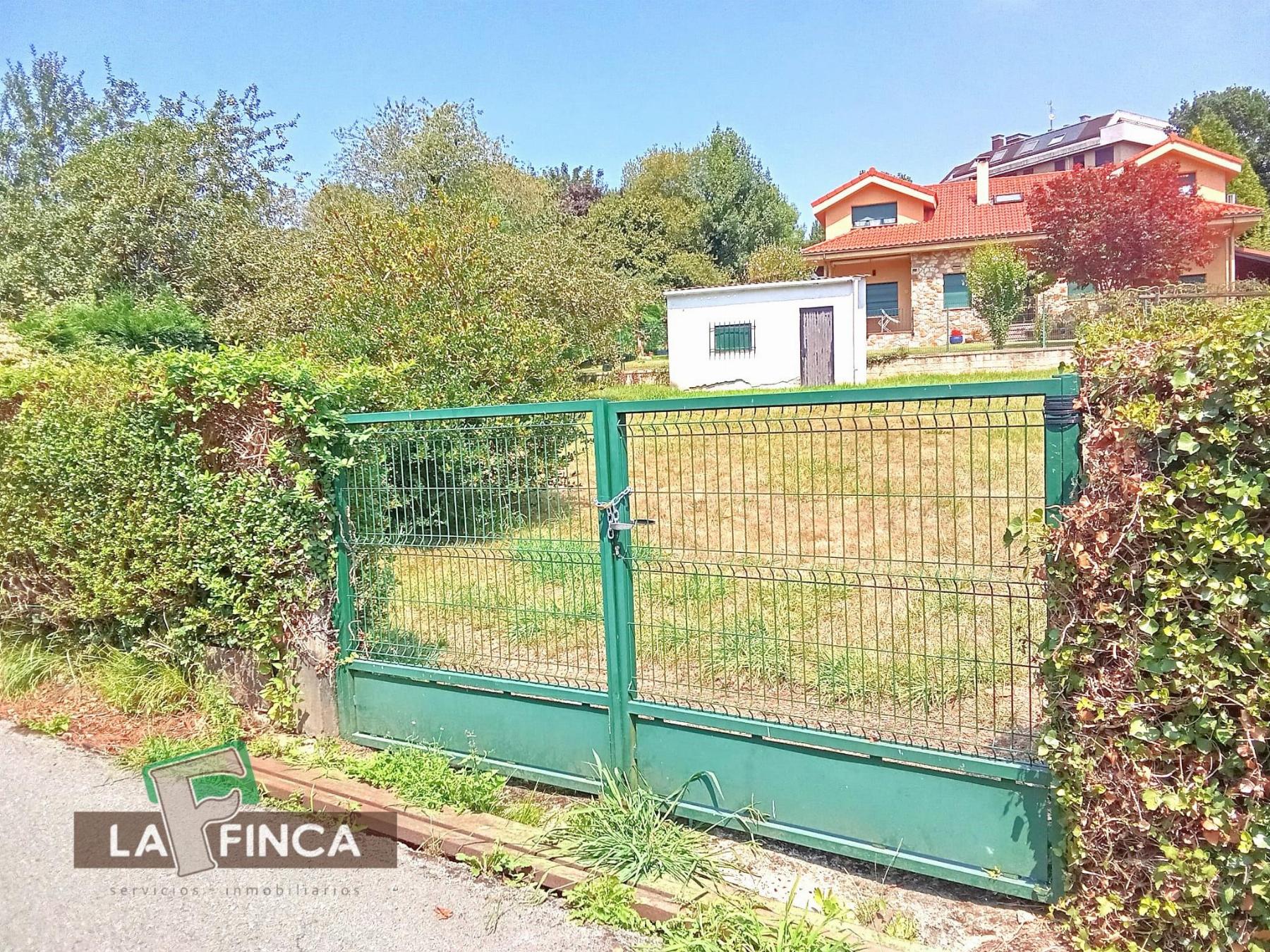 Venta de terreno en Oviedo