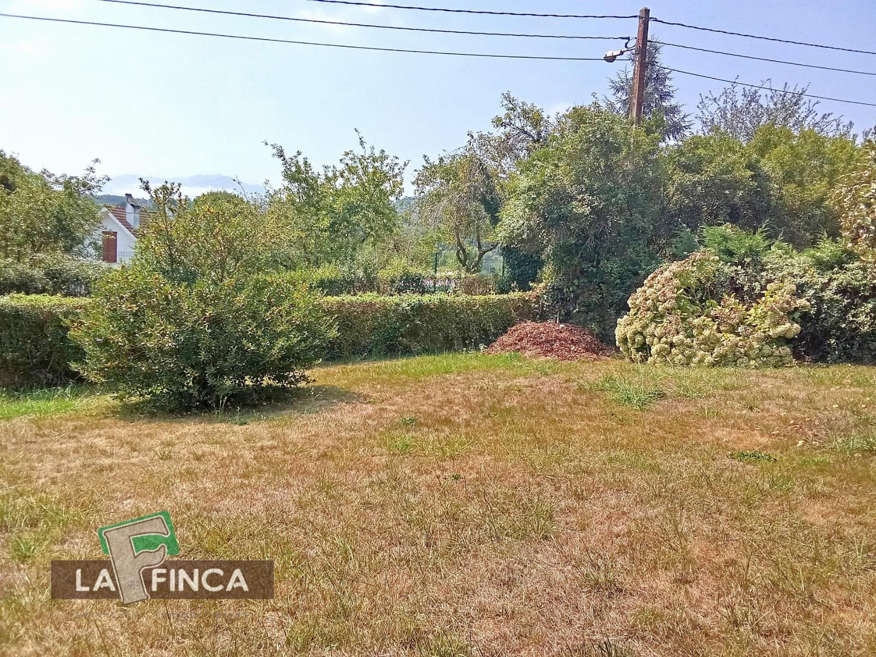 Venta de terreno en Oviedo