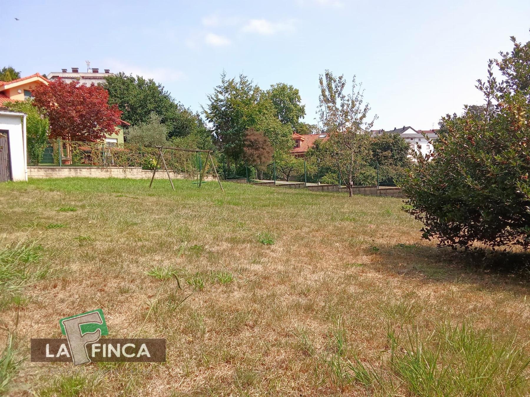 Venta de terreno en Oviedo