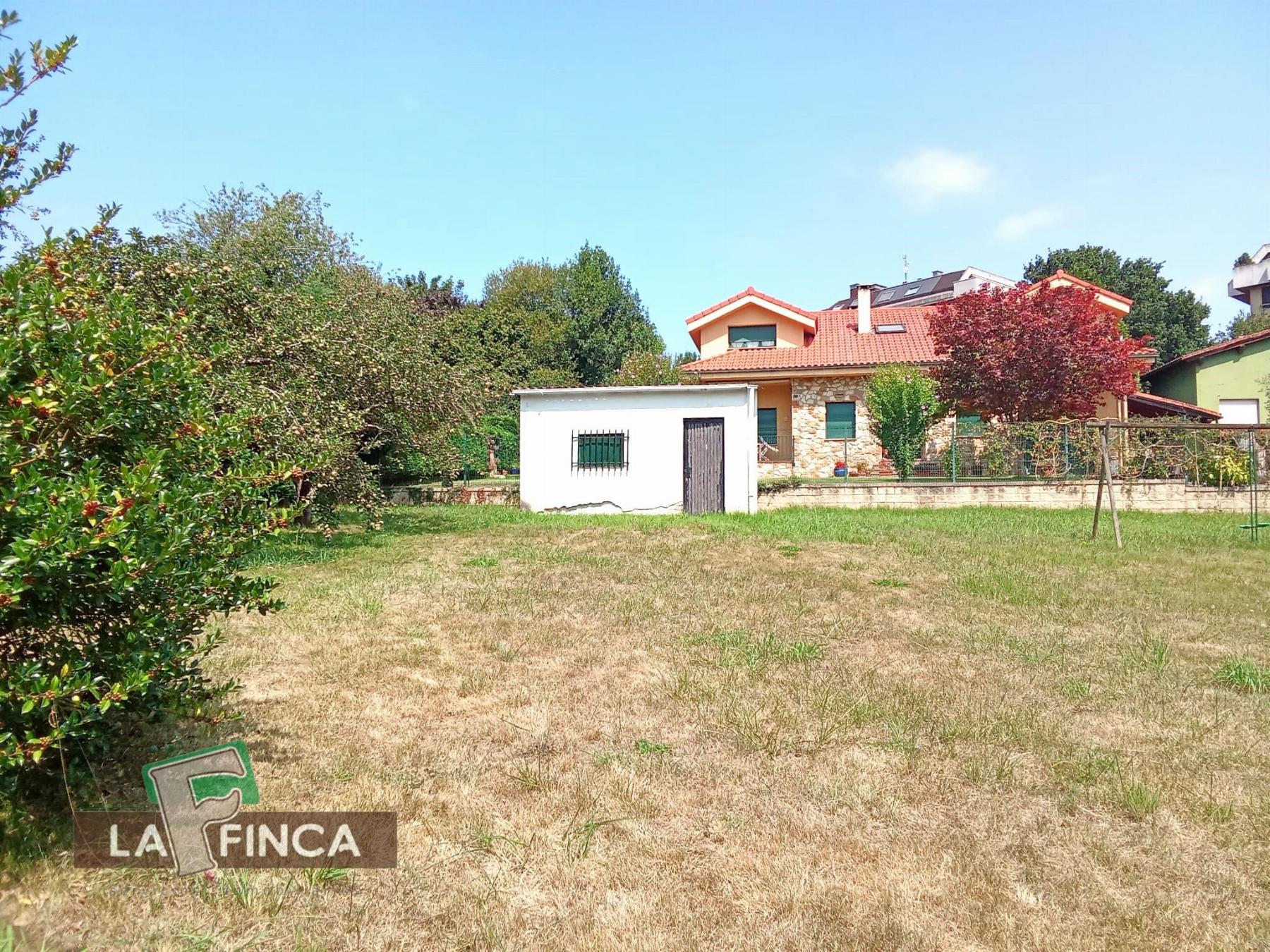 Venta de terreno en Oviedo