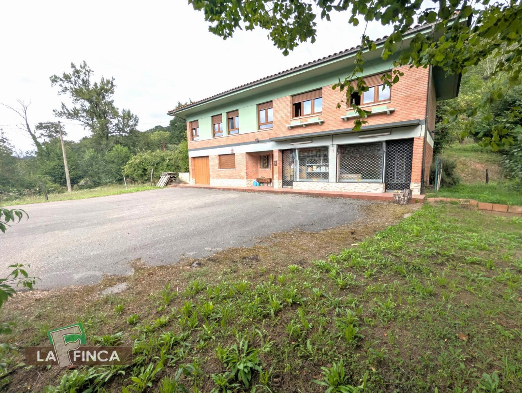 Venta de casa en Siero