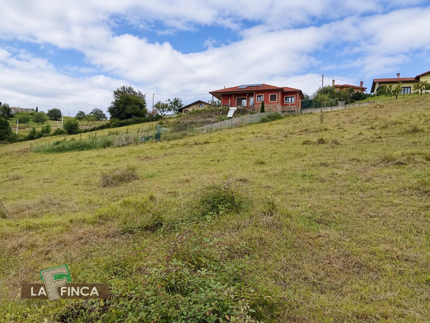 Venta de terreno en Corvera