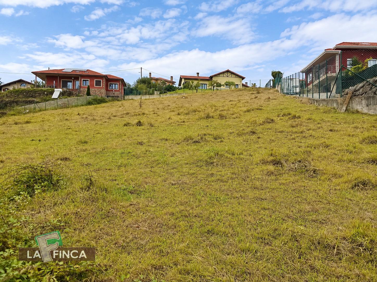 Venta de terreno en Corvera