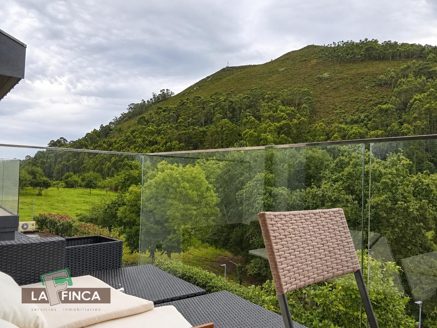 Venta de chalet en Caravia